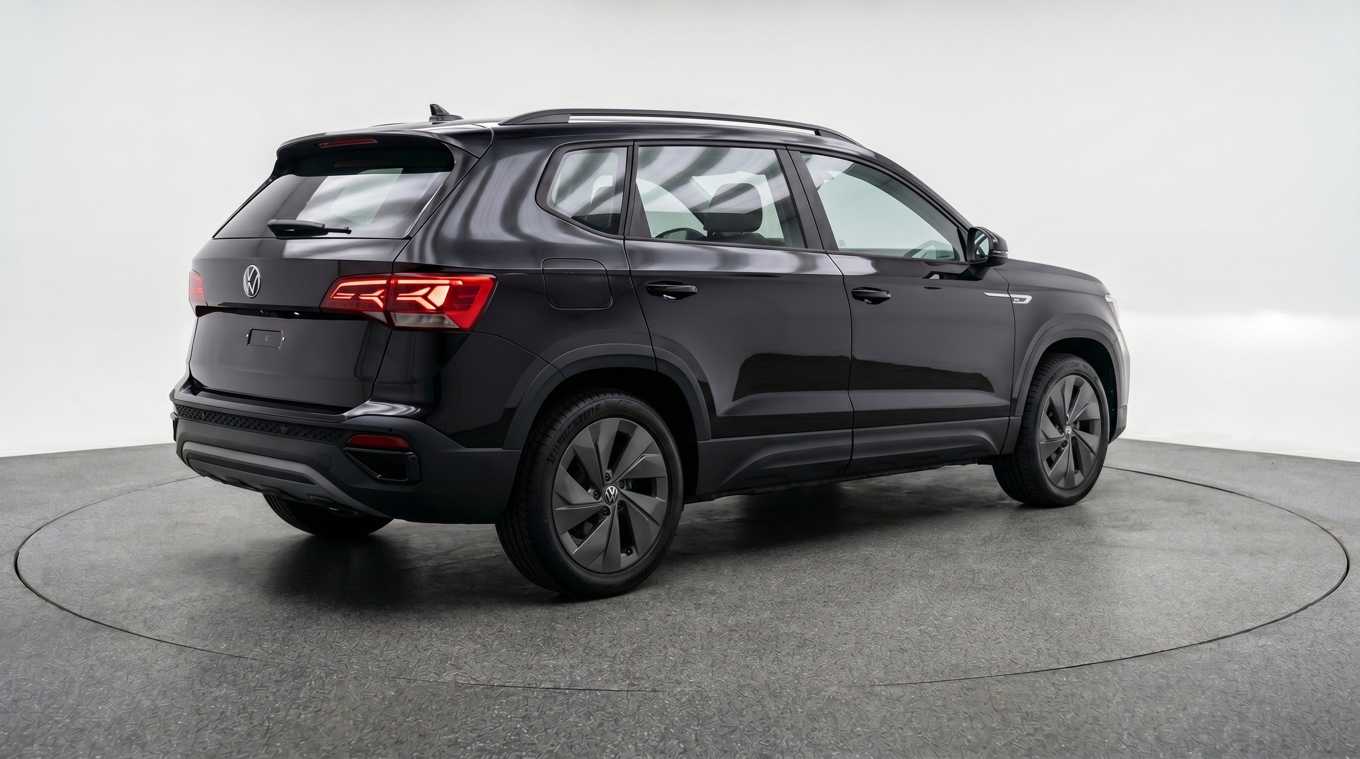 Thumbnail: 2026 Volkswagen Taos - 9