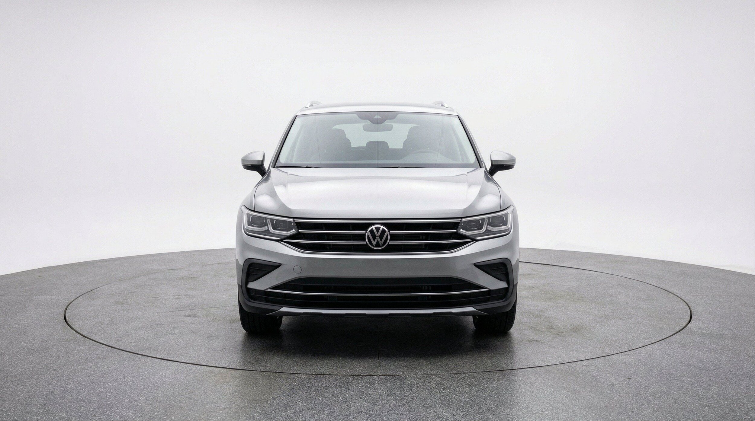 Thumbnail: 2026 Volkswagen Tiguan - 2