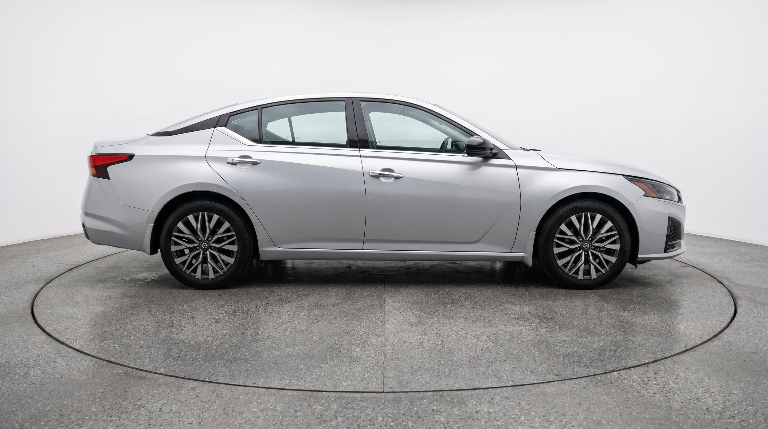 Thumbnail: 2025 Nissan Altima - 10