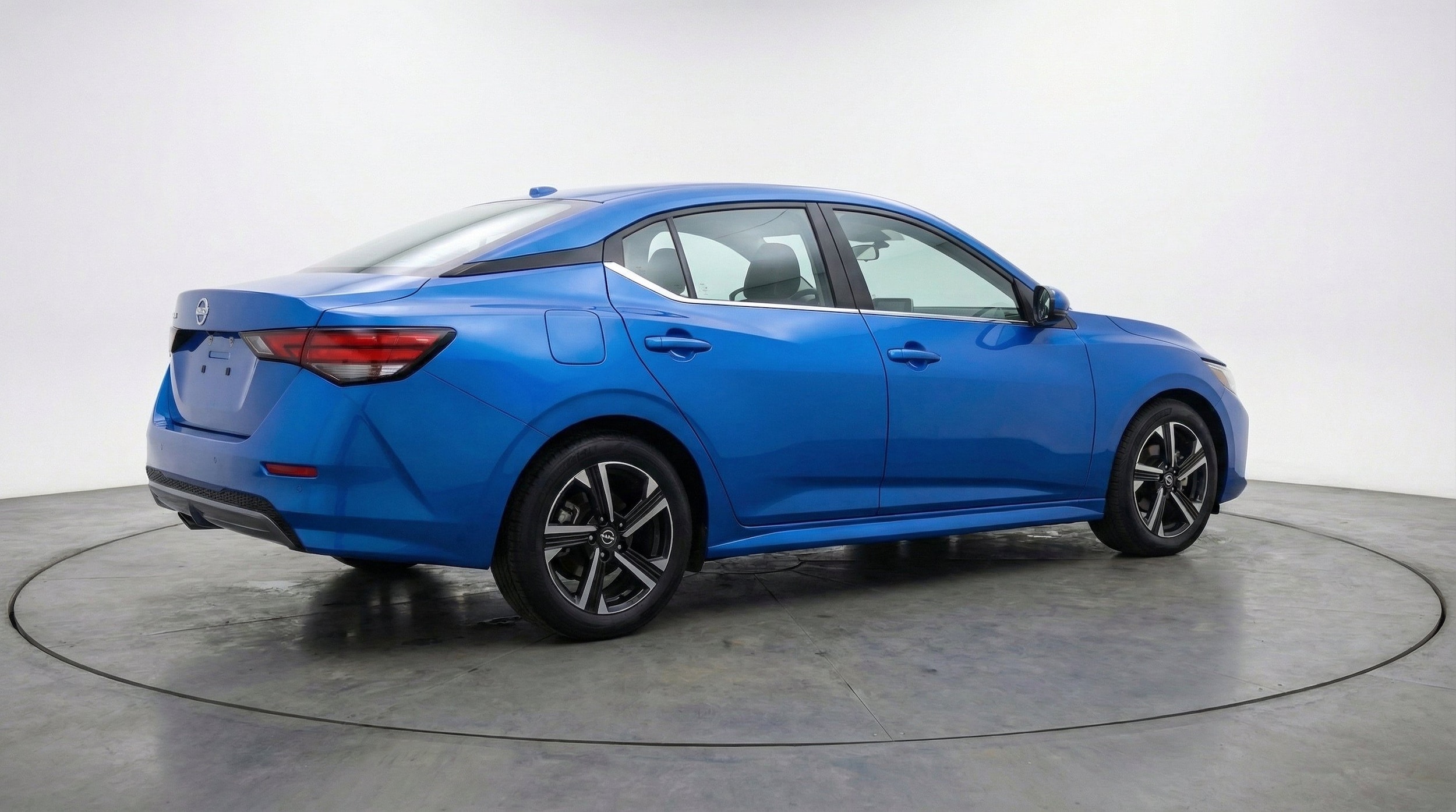 Thumbnail: 2025 Nissan Sentra - 9