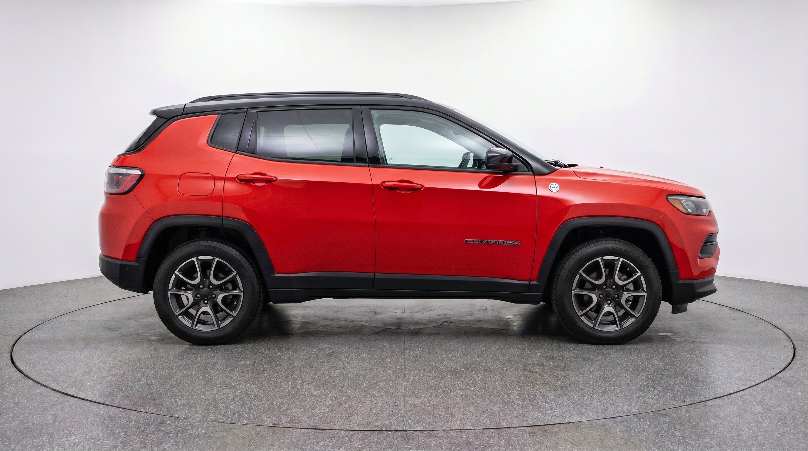 Thumbnail: 2025 Jeep Compass - 10