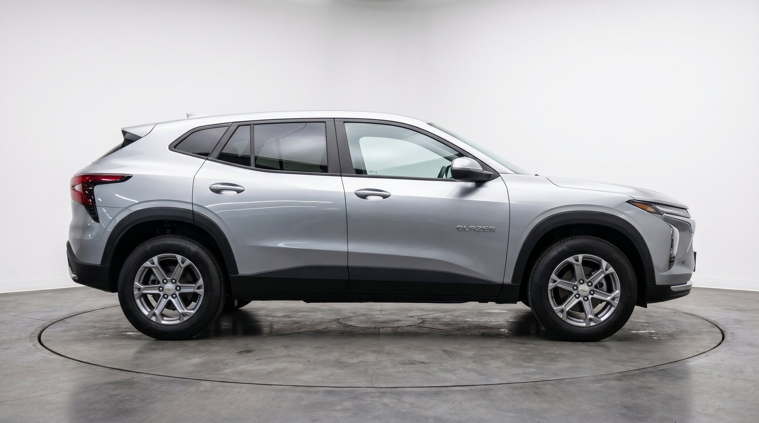 Thumbnail: 2025 Chevrolet Blazer - 10