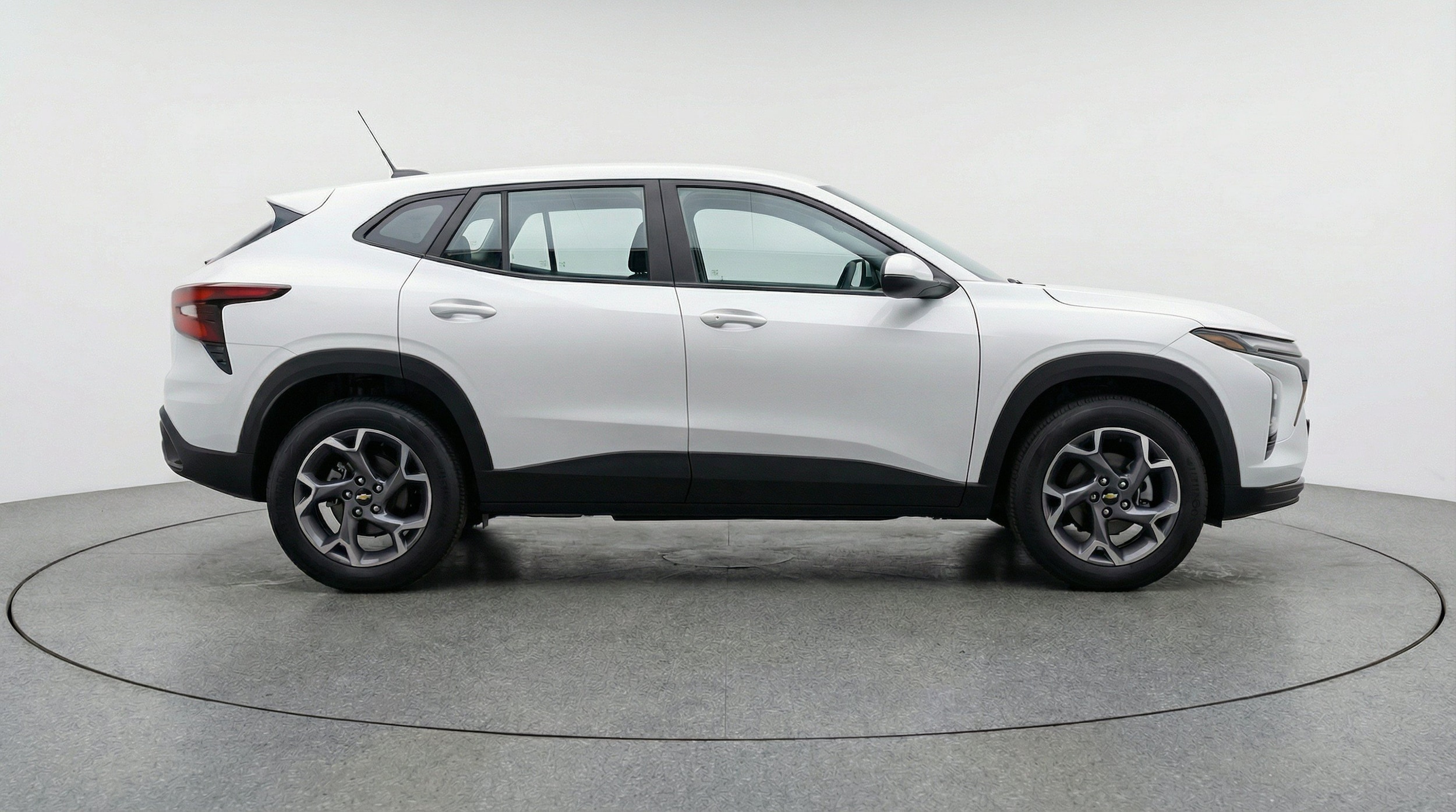 Thumbnail: 2025 Chevrolet Trax - 11