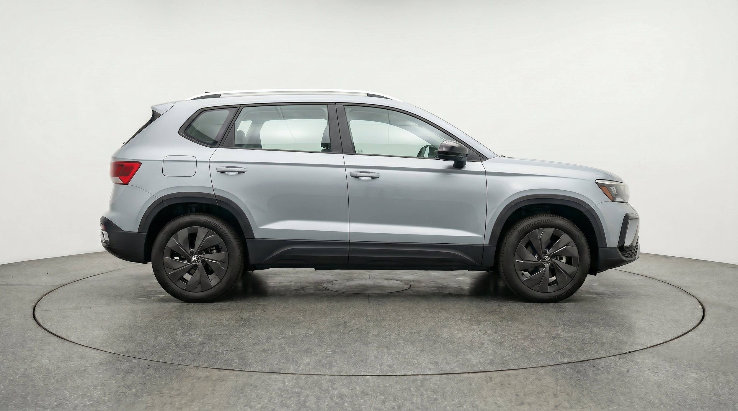 Thumbnail: 2026 Volkswagen Taos - 10