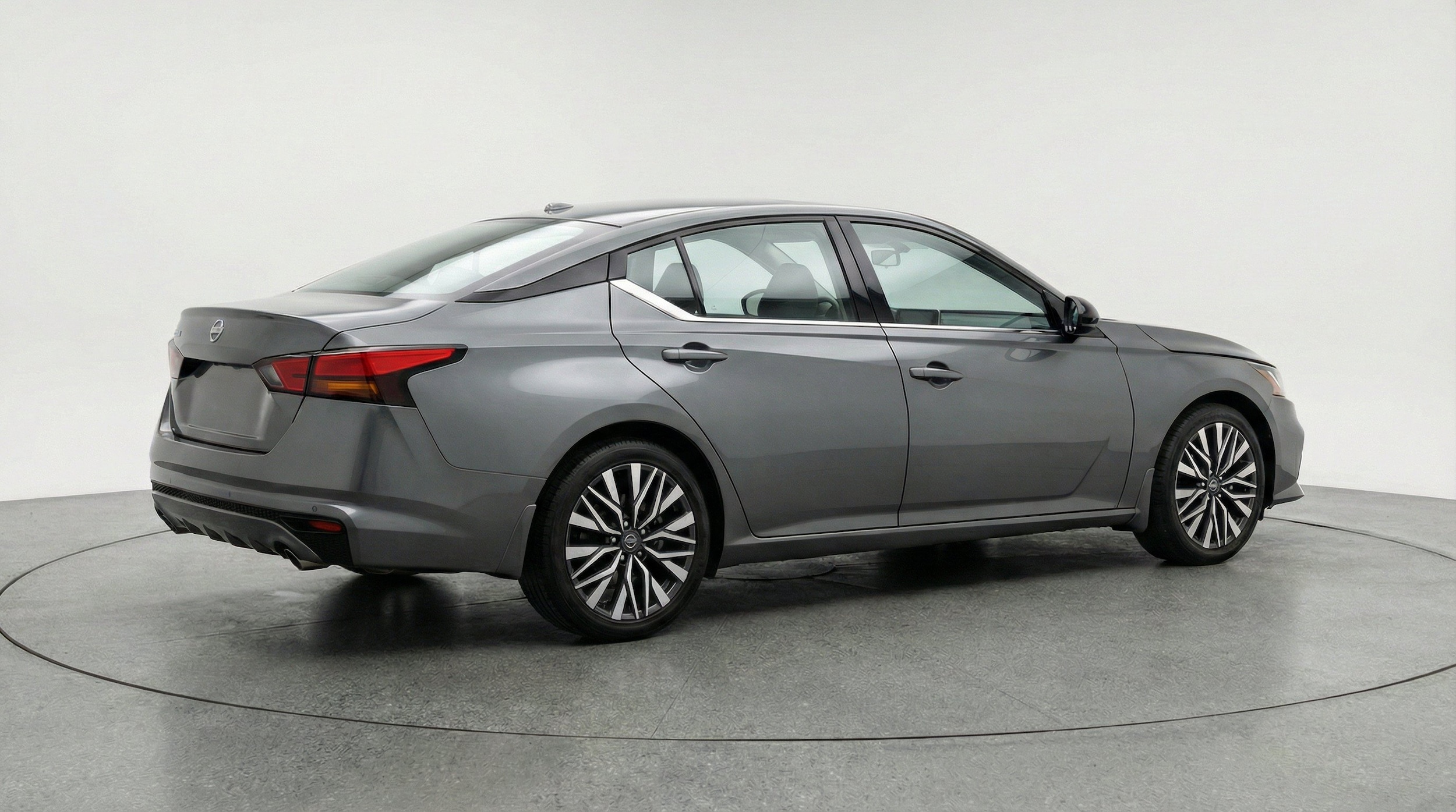 Thumbnail: 2025 Nissan Altima - 9