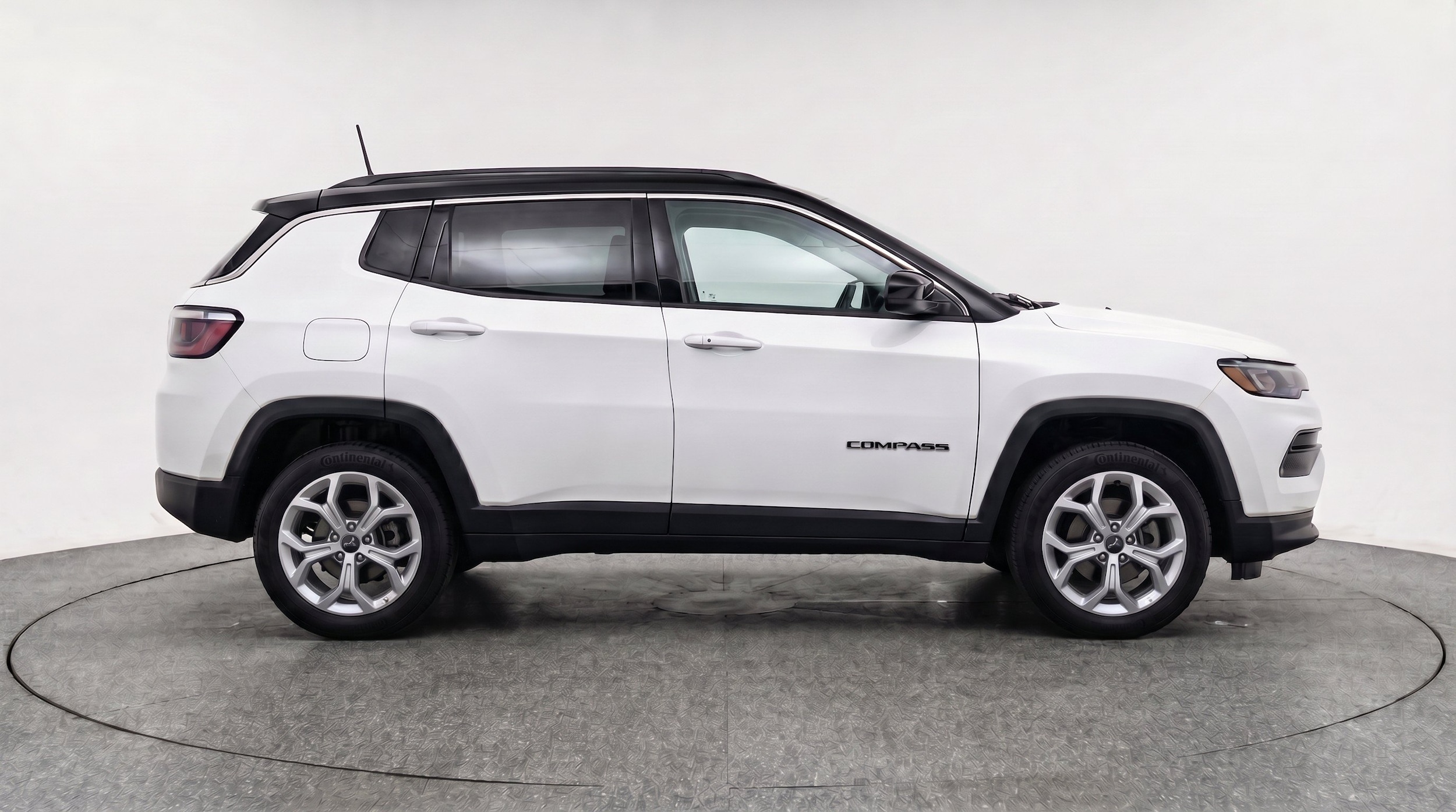 Thumbnail: 2025 Jeep Compass - 10