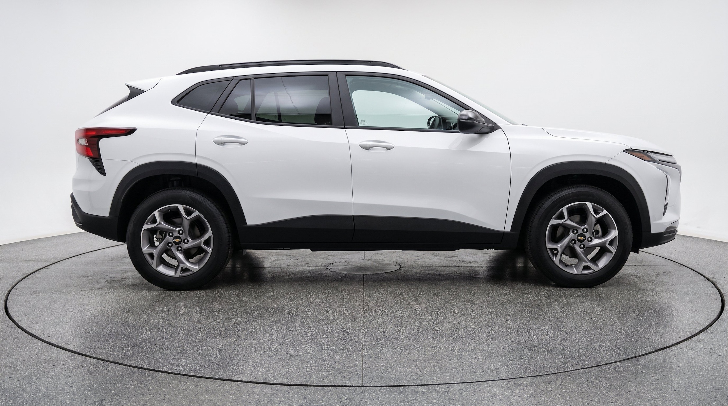 Thumbnail: 2025 Chevrolet Trax - 10