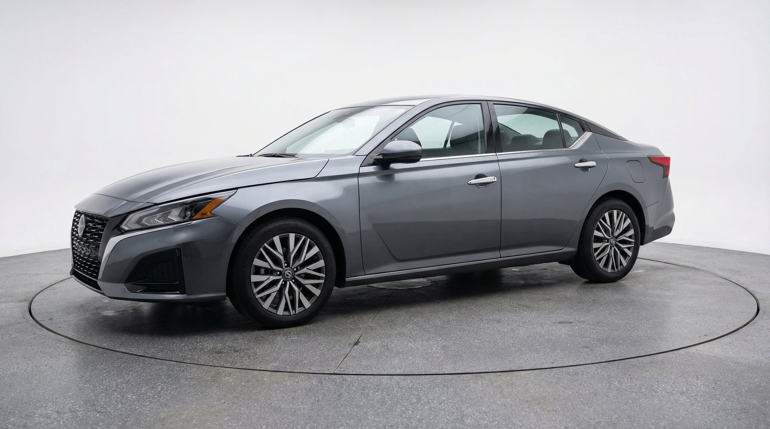 Thumbnail: 2025 Nissan Altima - 3