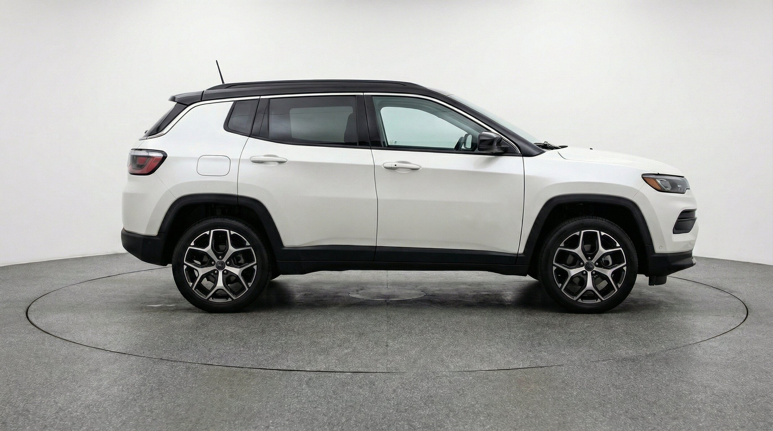 Thumbnail: 2025 Jeep Compass - 10