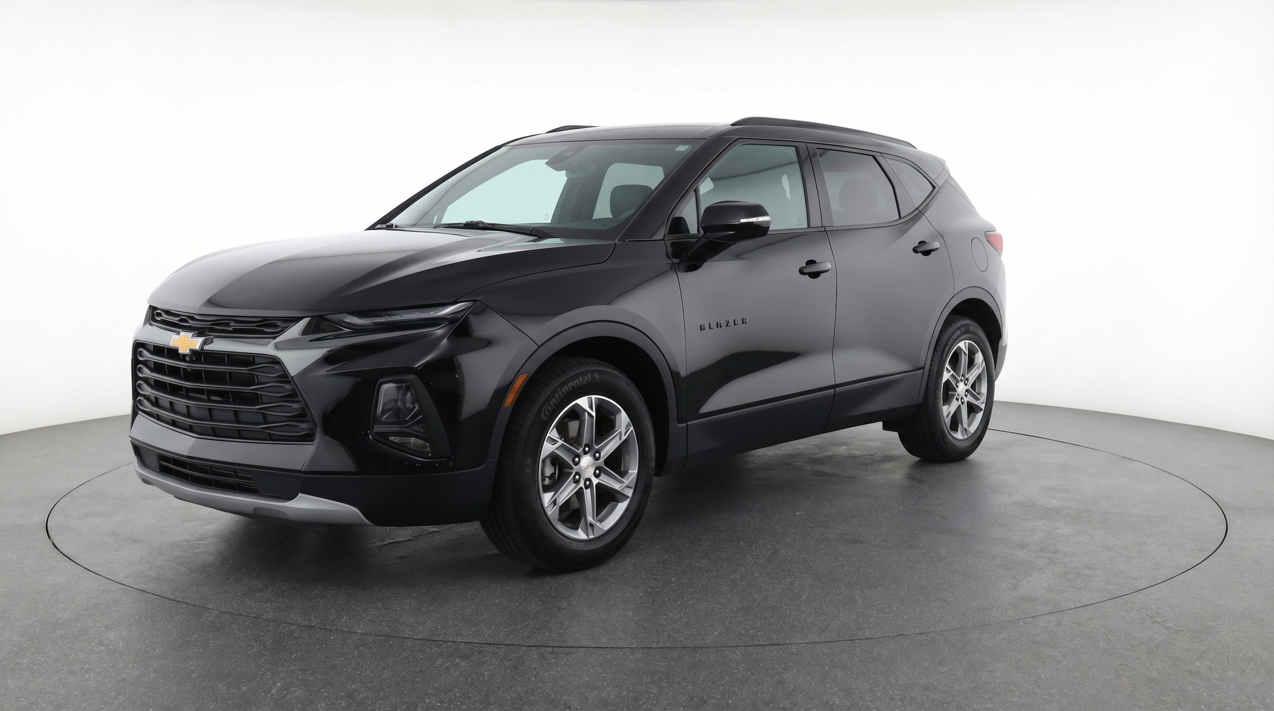 Thumbnail: 2026 Chevrolet Blazer - 3