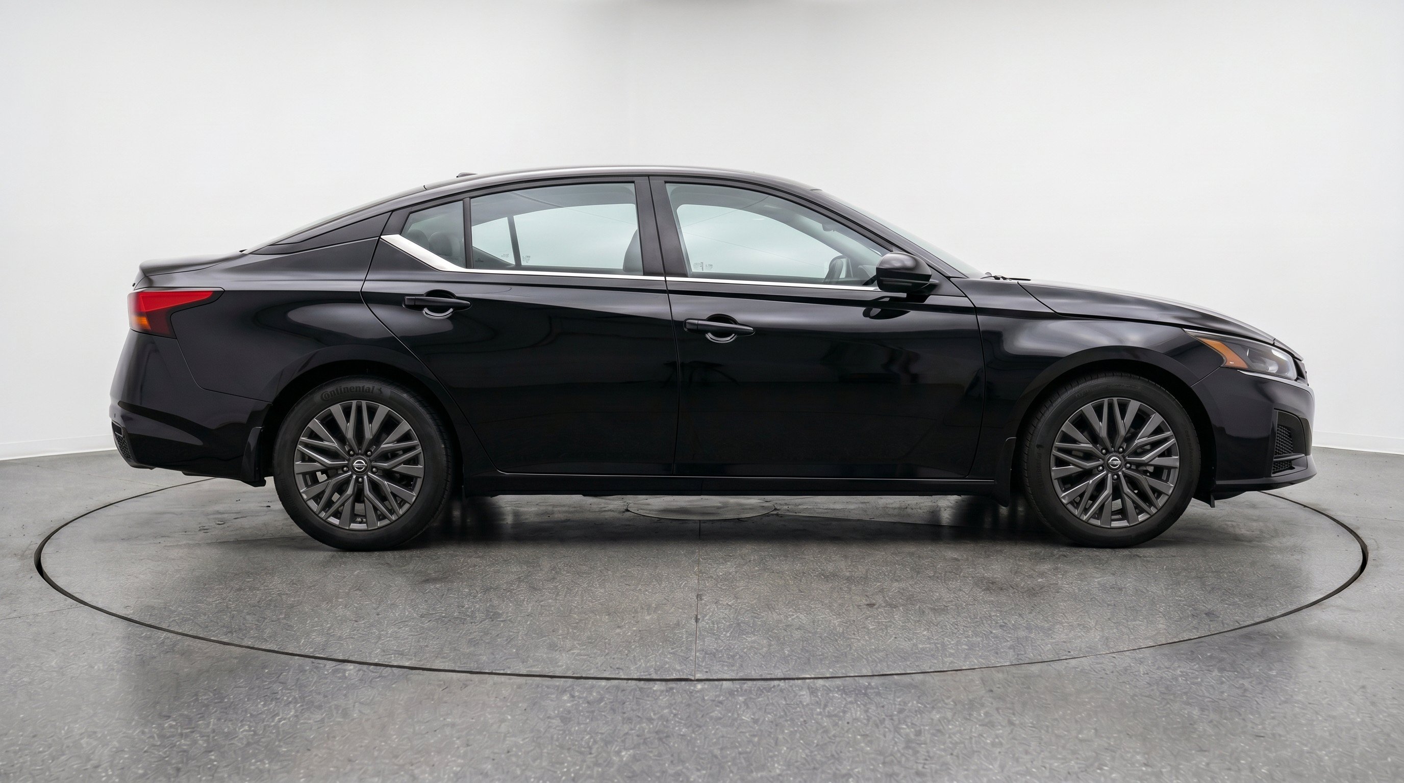 Thumbnail: 2025 Nissan Altima - 10