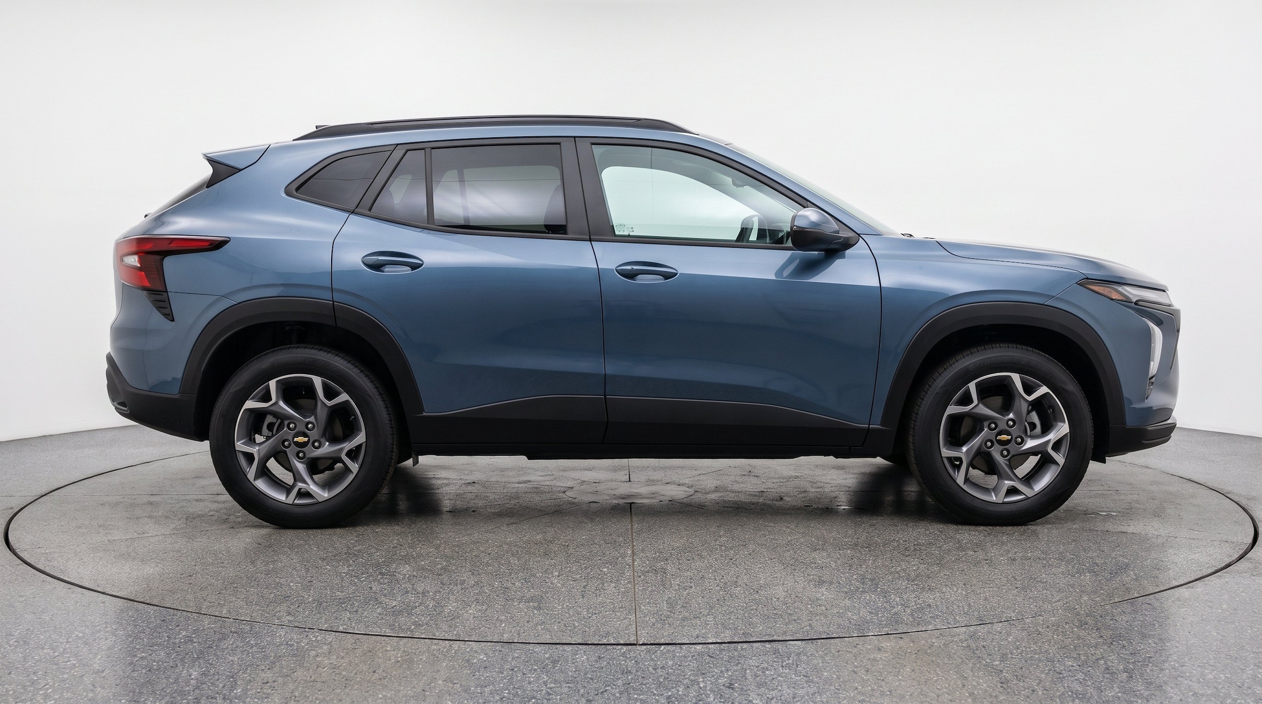 Thumbnail: 2025 Chevrolet Trax - 10