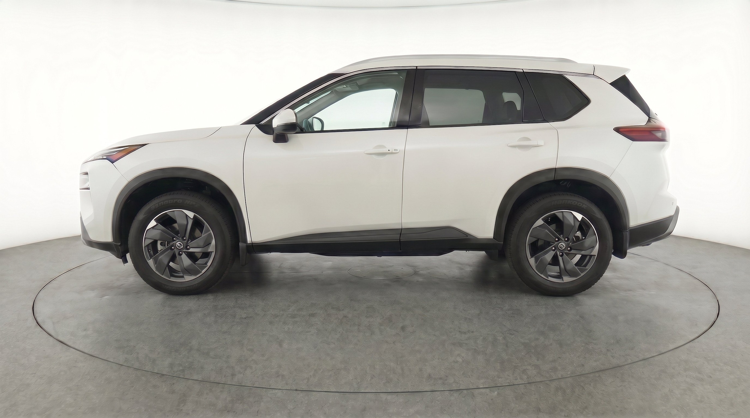 Thumbnail: 2026 Nissan Rogue - 5