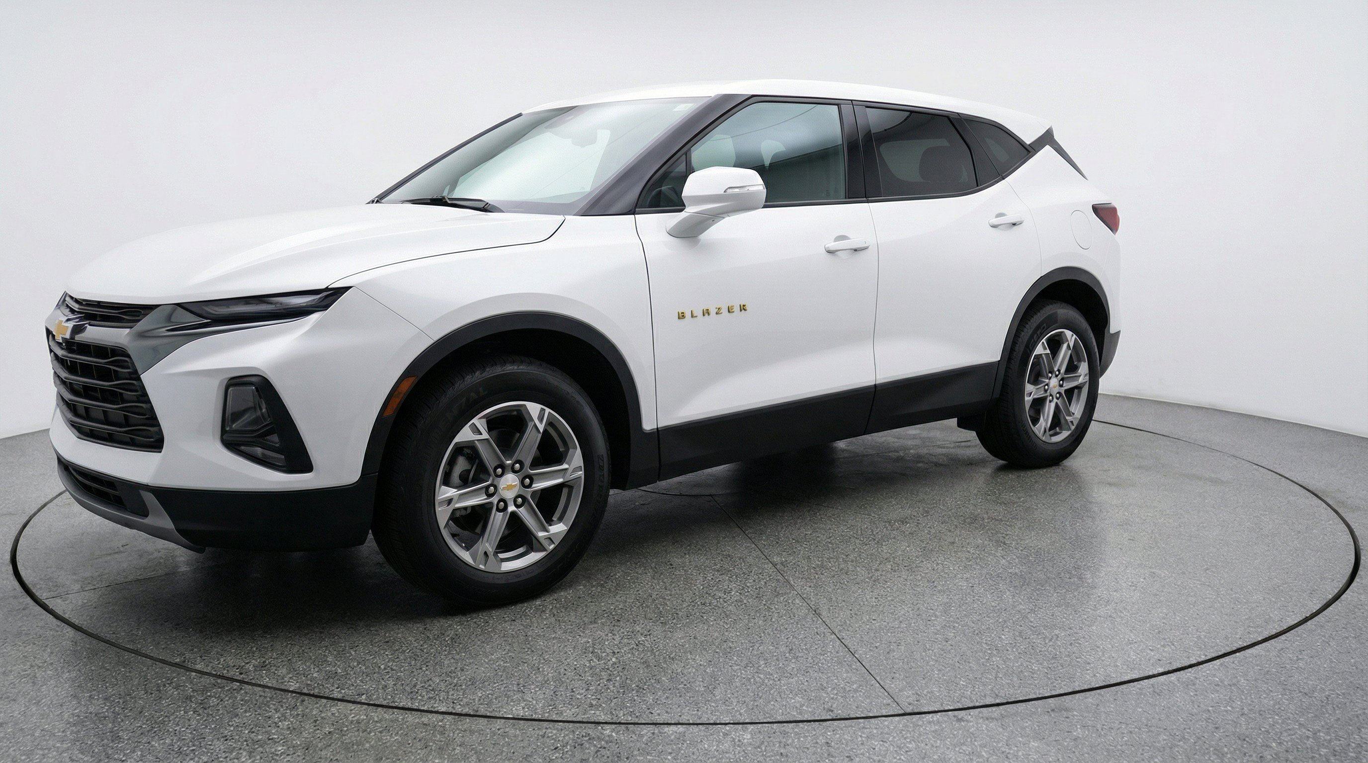 Thumbnail: 2025 Chevrolet Blazer - 3