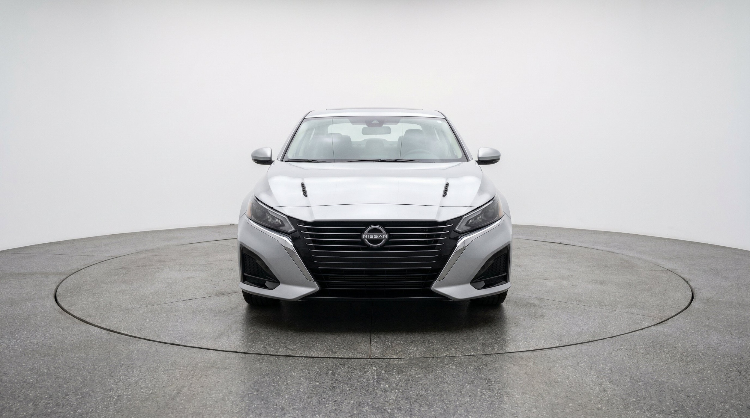 Thumbnail: 2025 Nissan Altima - 2