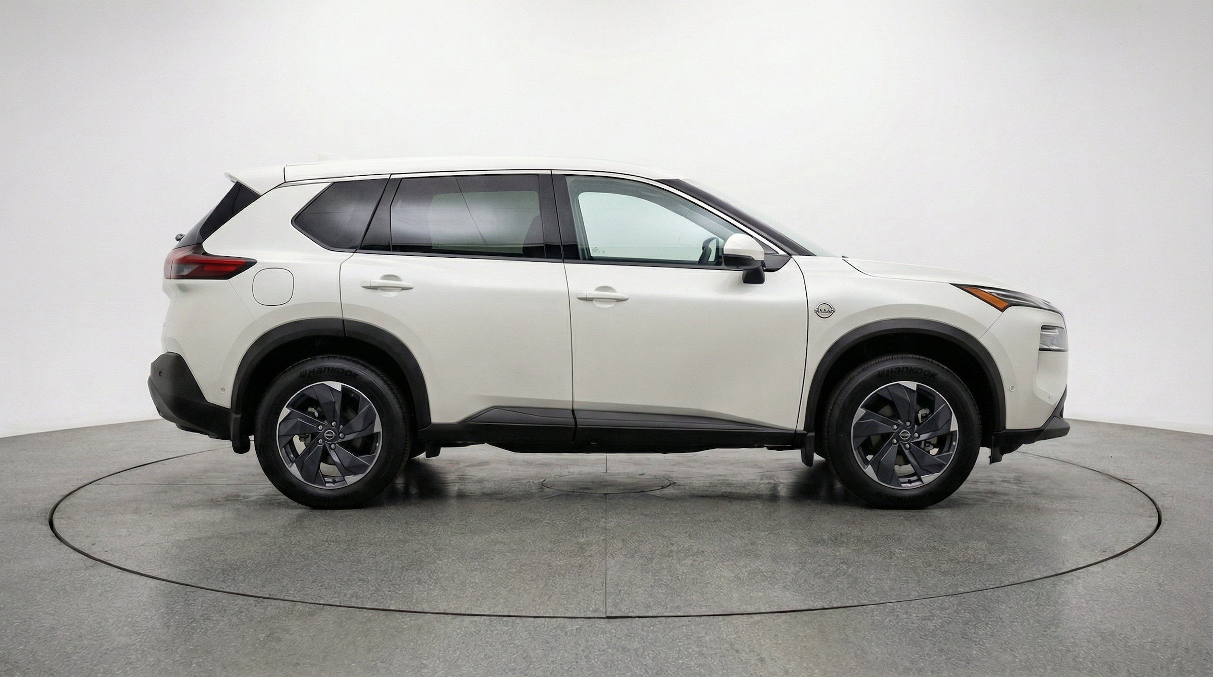 Thumbnail: 2026 Nissan Rogue - 10
