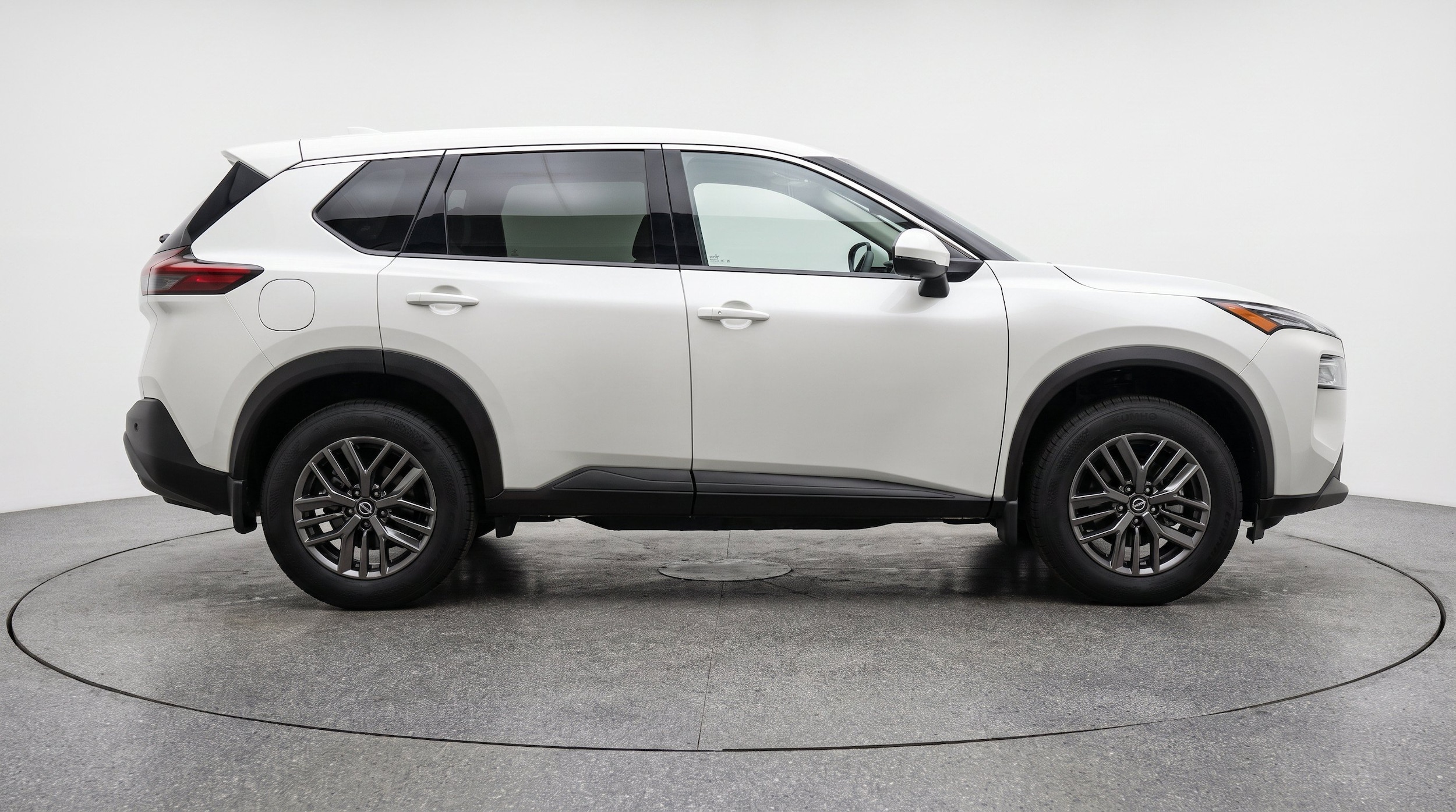 Thumbnail: 2026 Nissan Rogue - 10