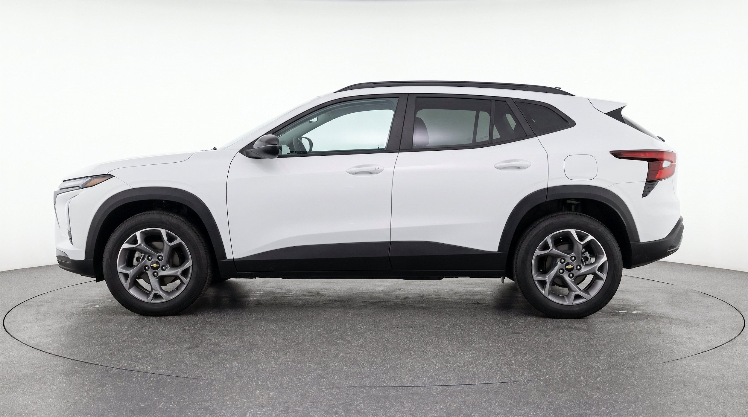 Thumbnail: 2025 Chevrolet Trax - 5