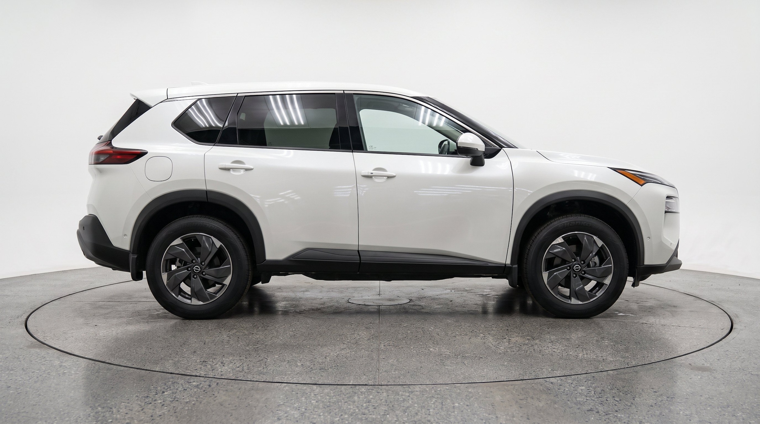 Thumbnail: 2026 Nissan Rogue - 10