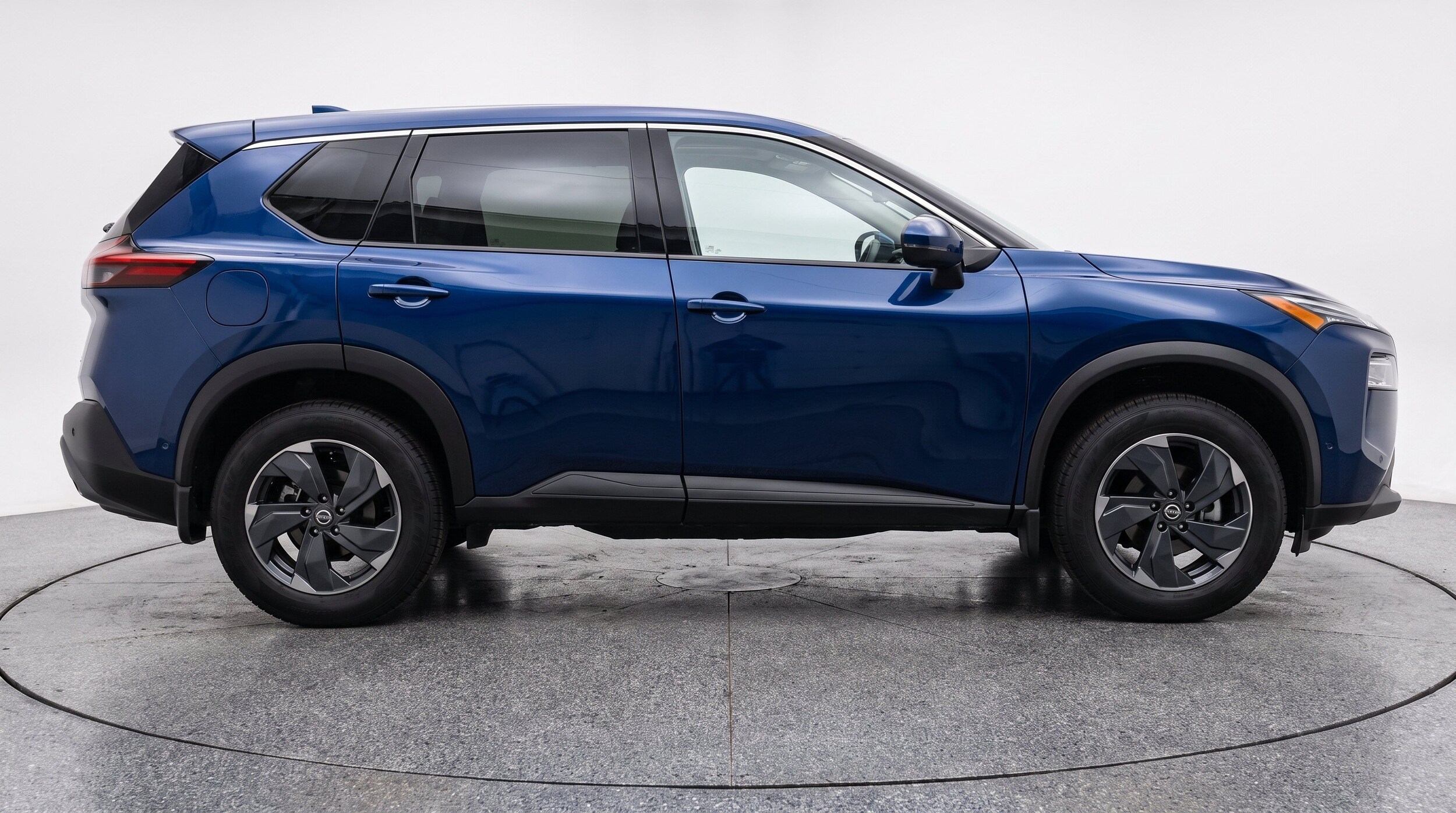 Thumbnail: 2025 Nissan Rogue - 10