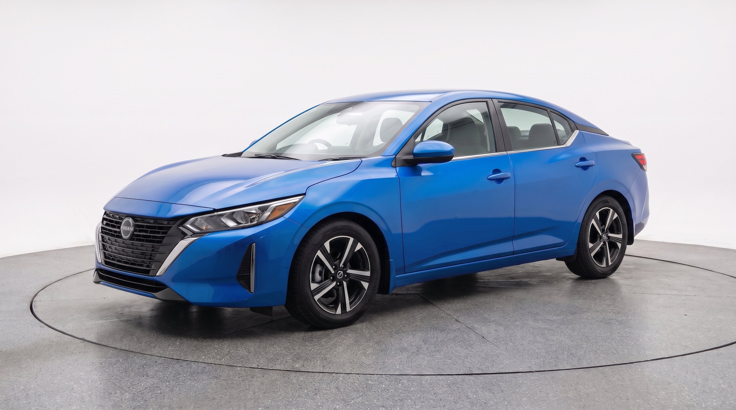 Thumbnail: 2025 Nissan Sentra - 3