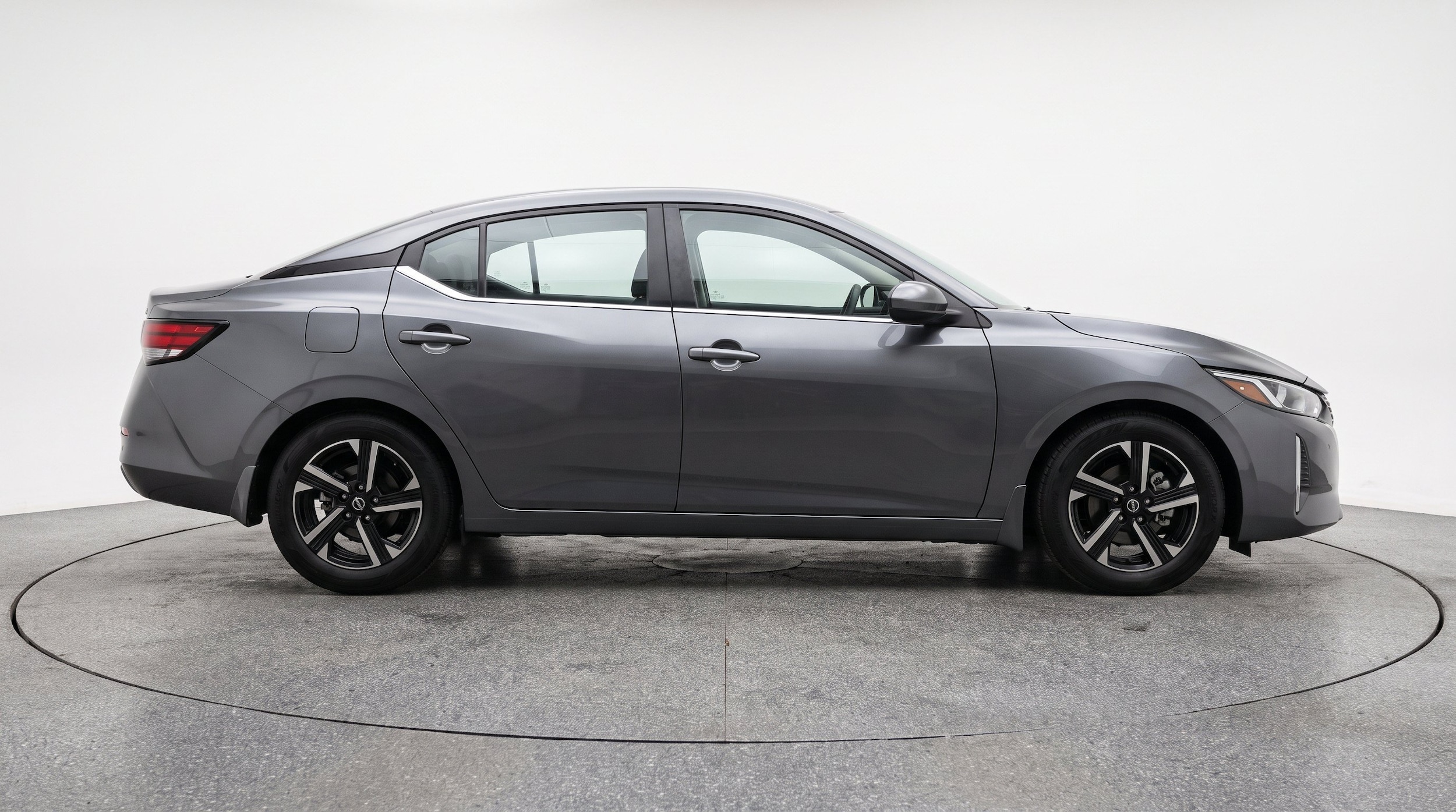 Thumbnail: 2025 Nissan Sentra - 10