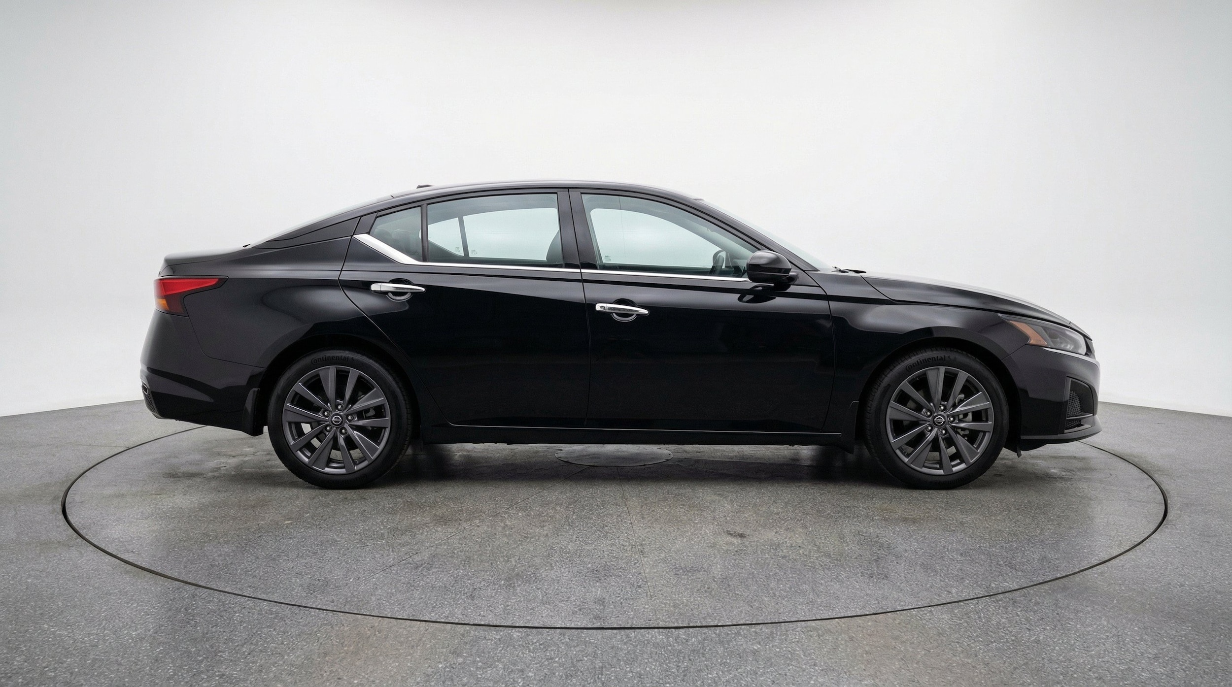 Thumbnail: 2025 Nissan Altima - 11