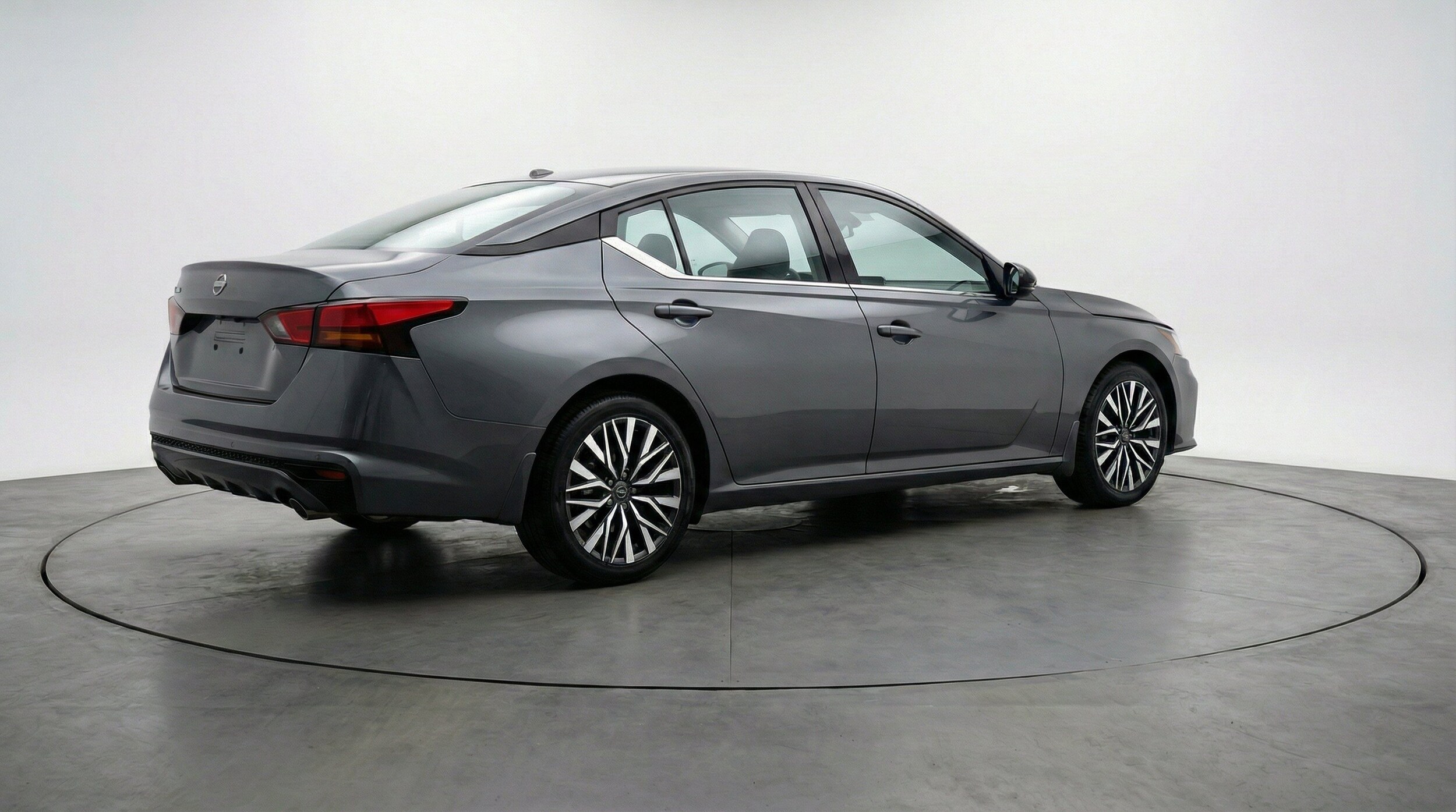 Thumbnail: 2025 Nissan Altima - 9