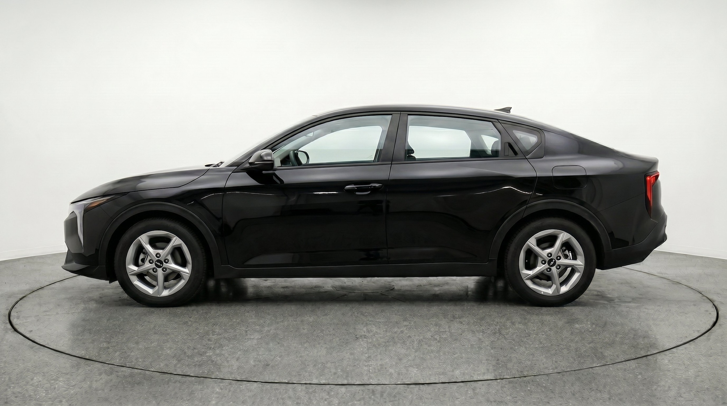 Thumbnail: 2025 Kia K4 - 5