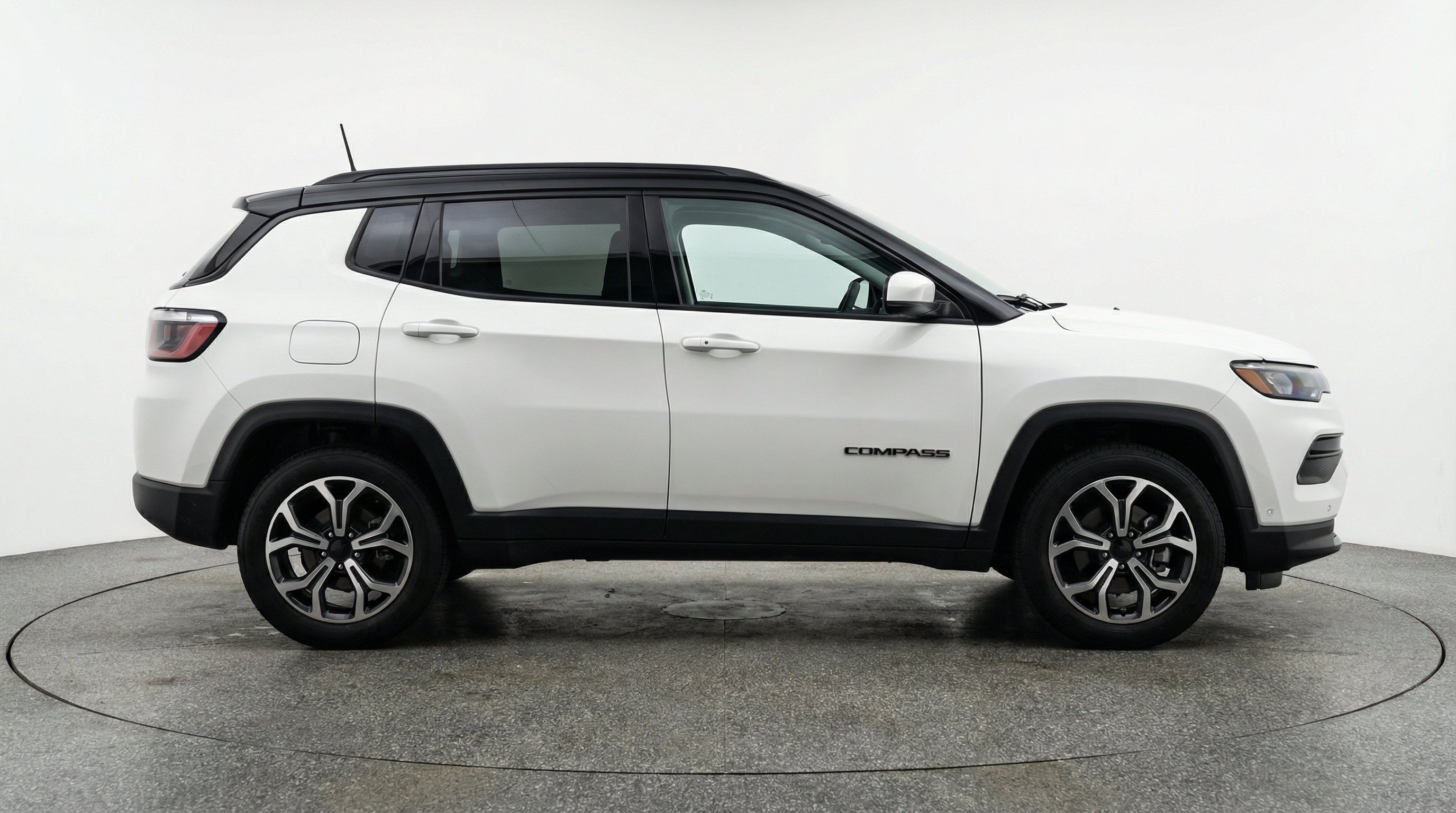 Thumbnail: 2025 Jeep Compass - 10