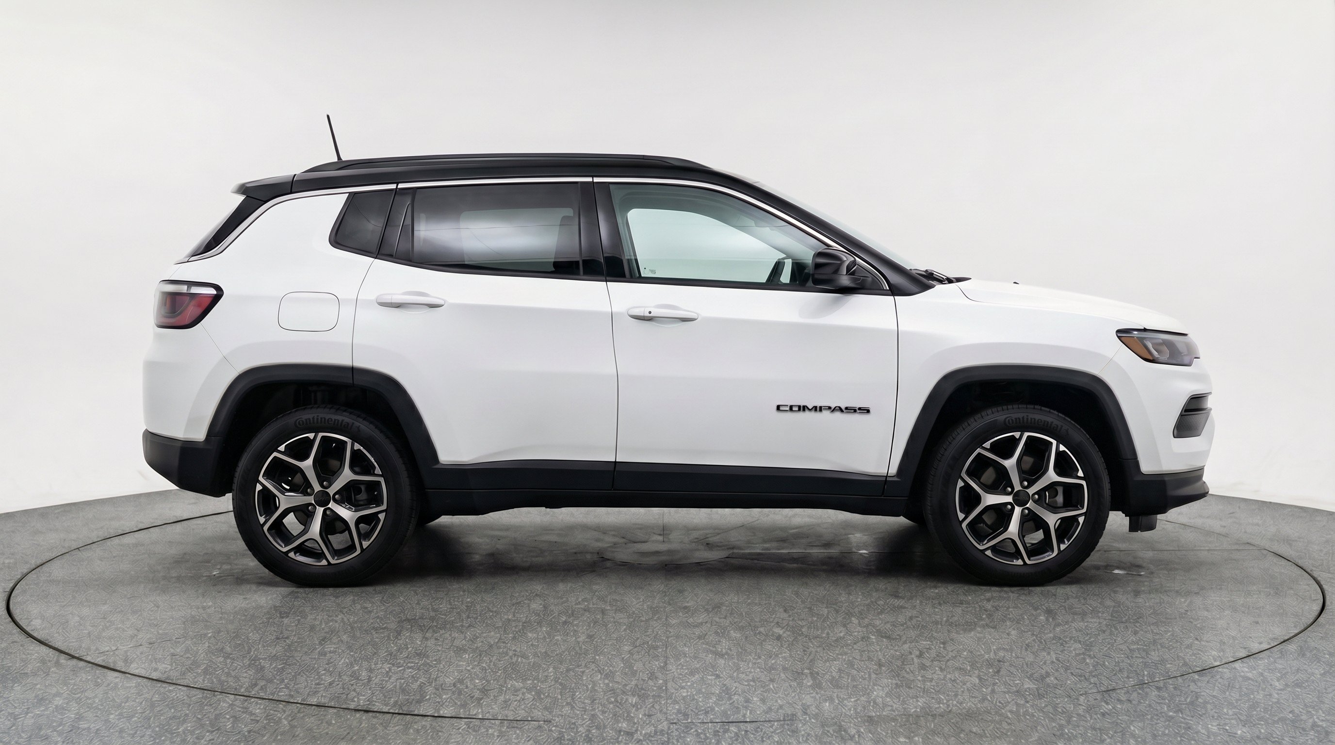 Thumbnail: 2025 Jeep Compass - 10