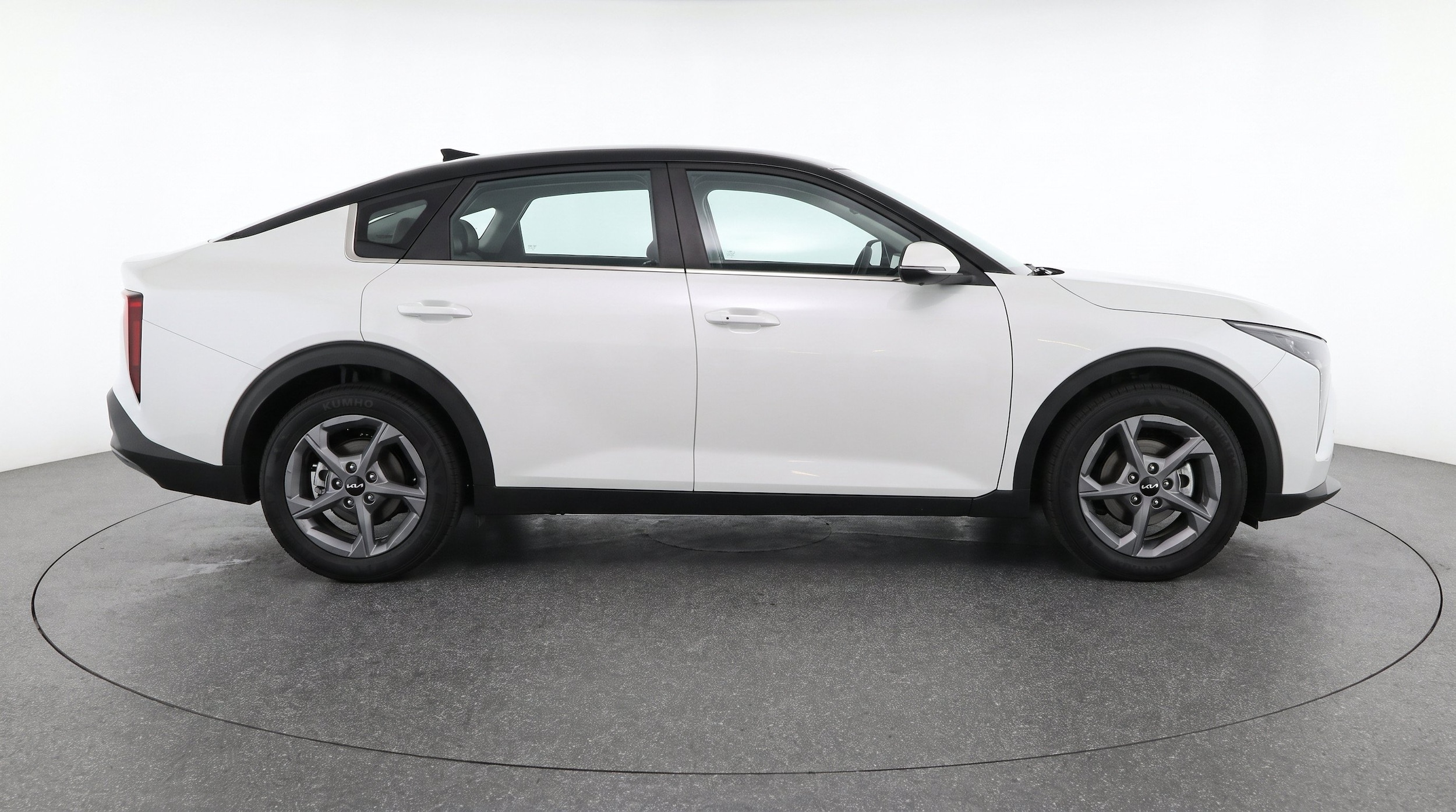 Thumbnail: 2025 Kia K4 - 10