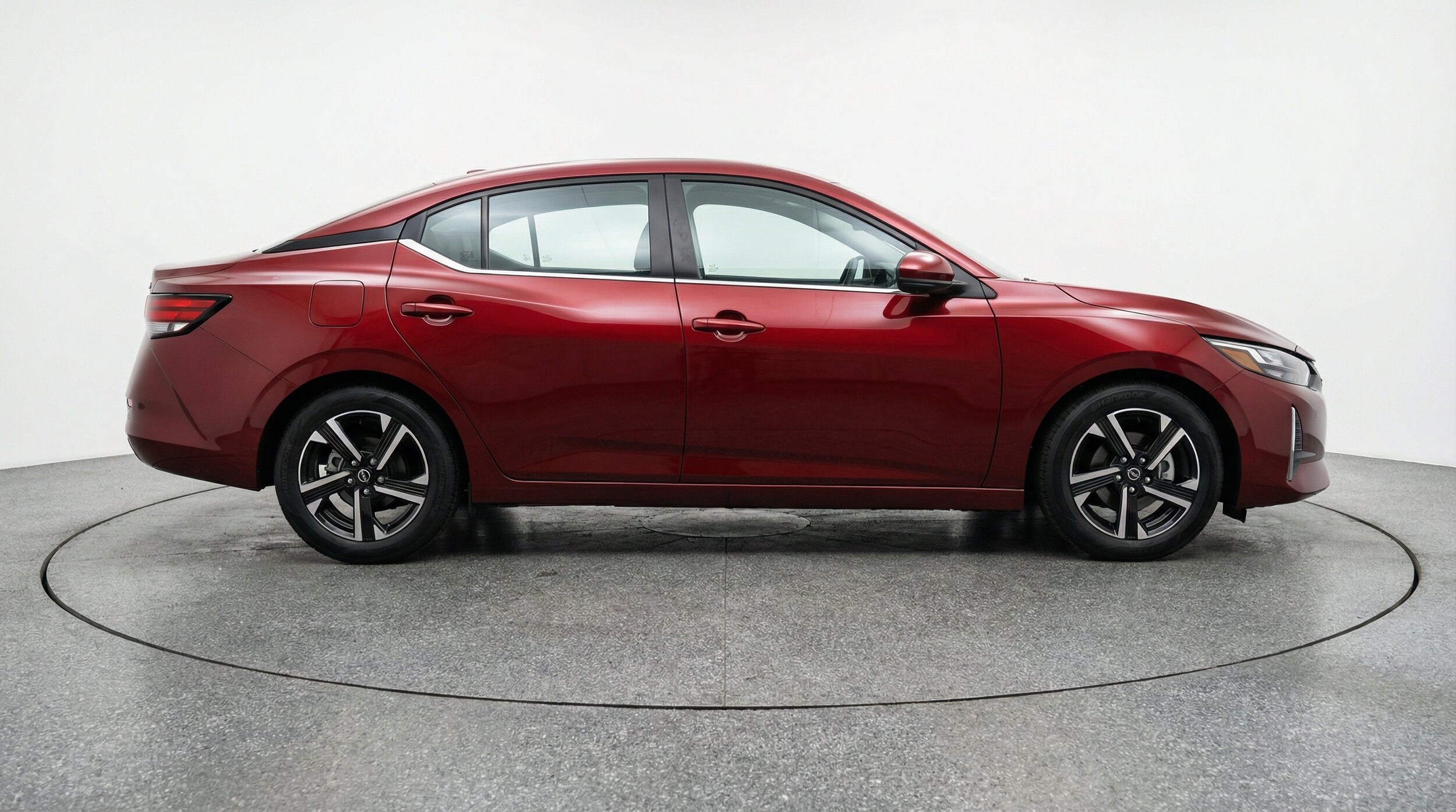 Thumbnail: 2025 Nissan Sentra - 11
