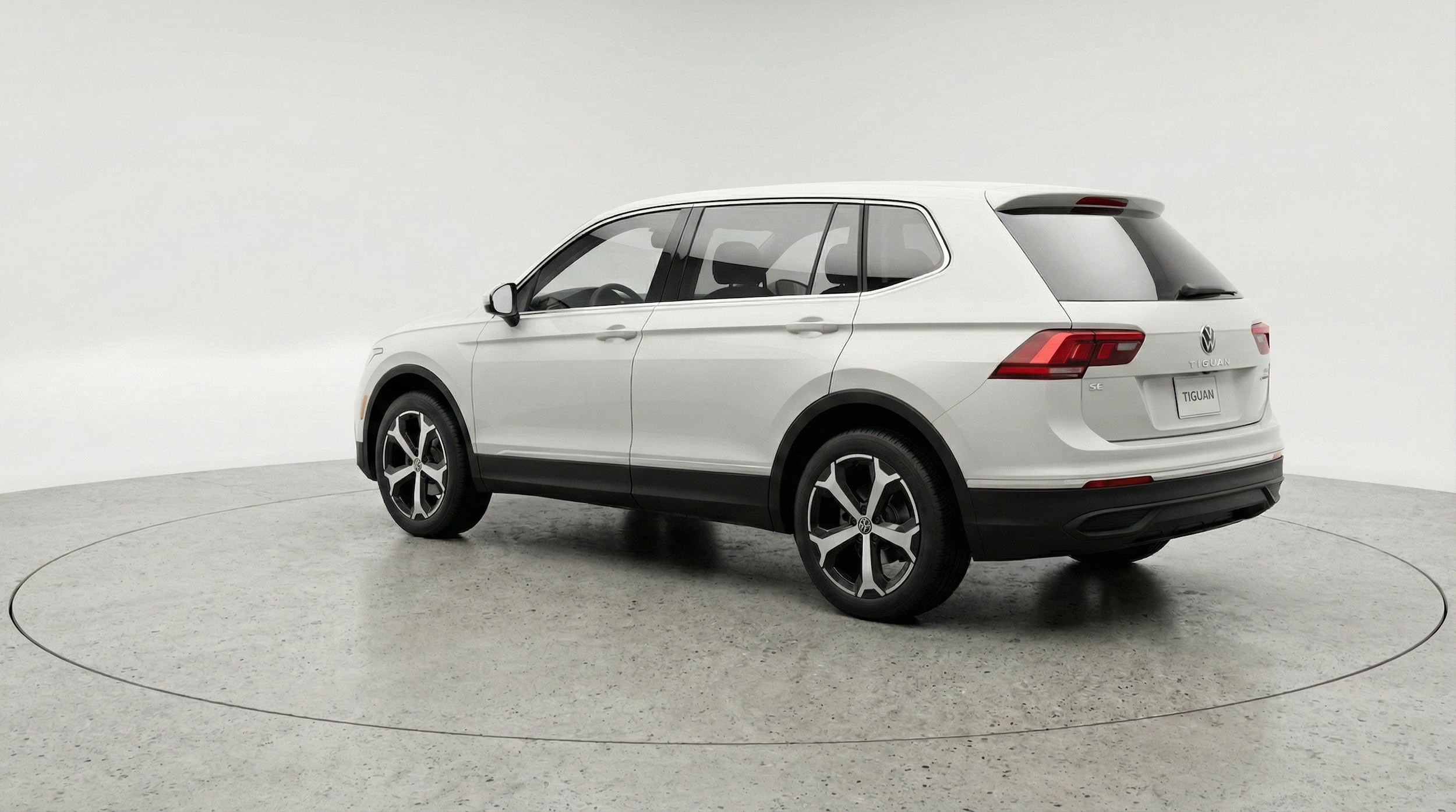 Thumbnail: 2026 Volkswagen Tiguan - 6