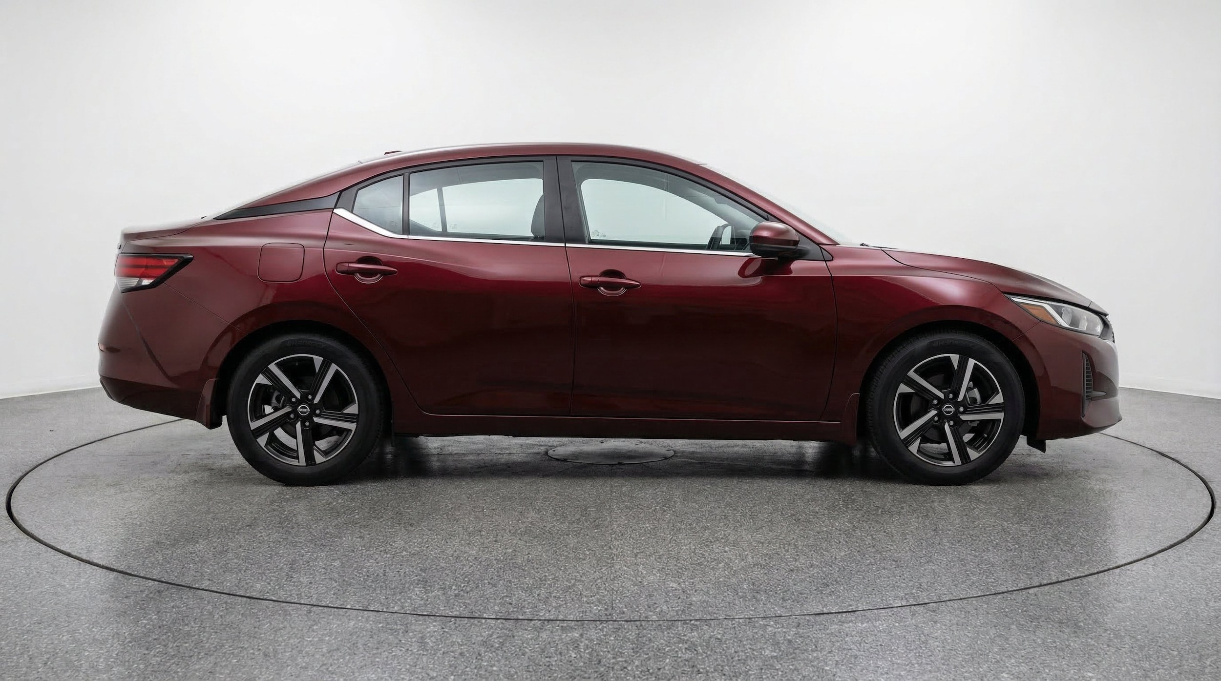 Thumbnail: 2025 Nissan Sentra - 11