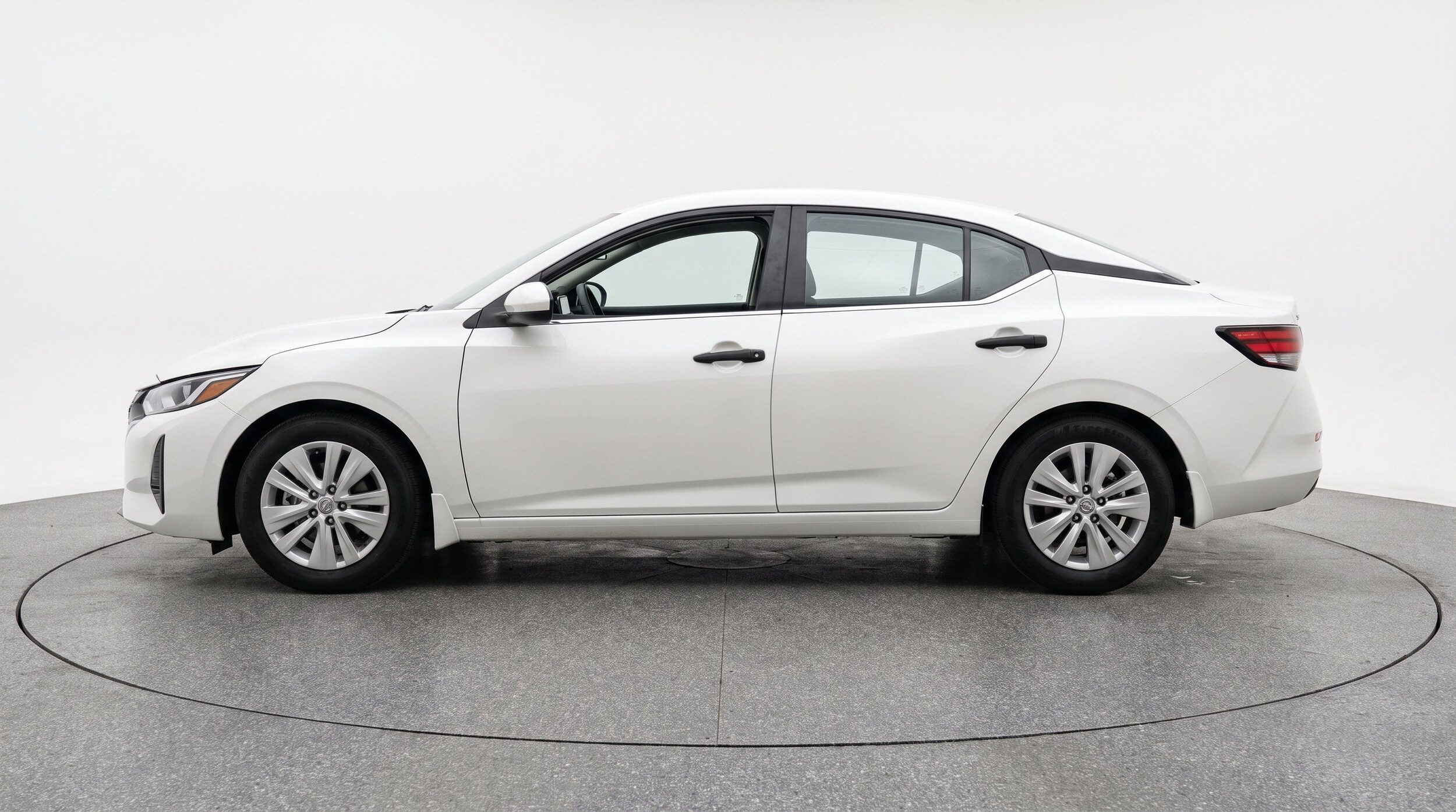 Thumbnail: 2025 Nissan Sentra - 5