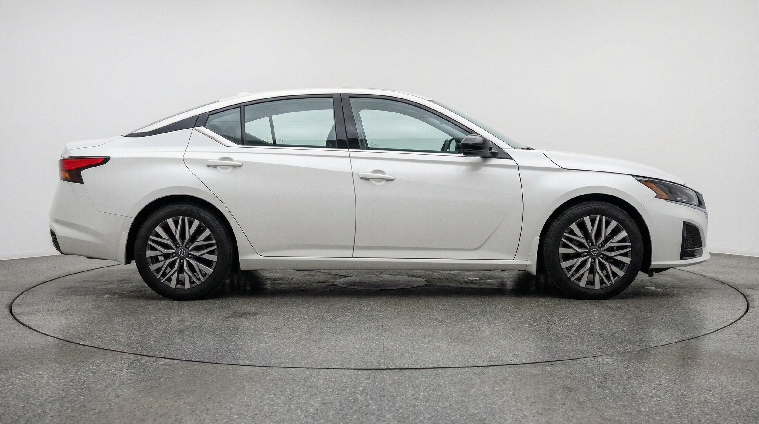 Thumbnail: 2025 Nissan Altima - 11