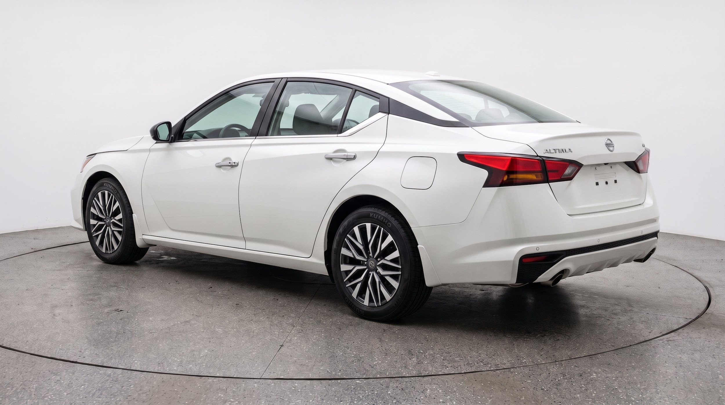 Thumbnail: 2025 Nissan Altima - 6