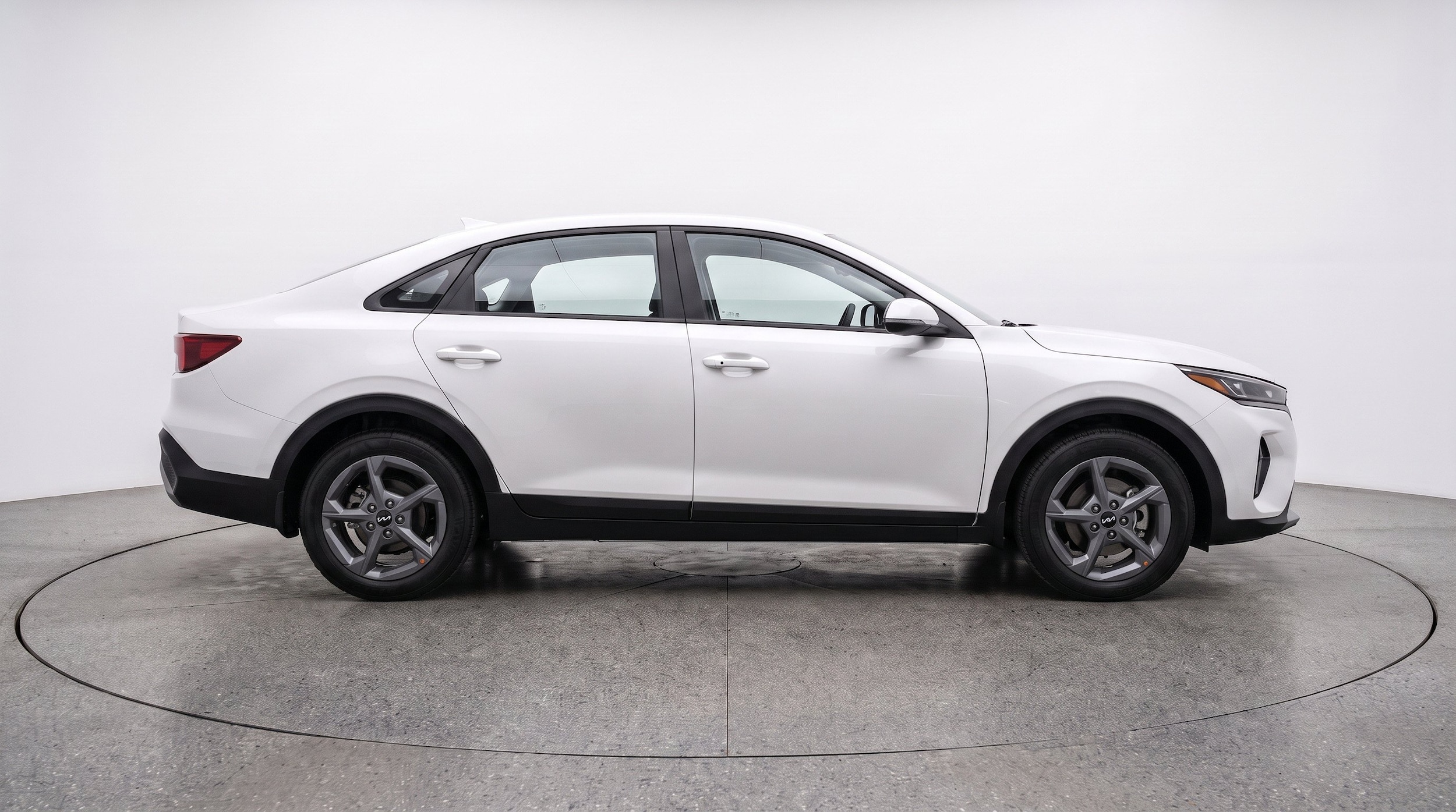 Thumbnail: 2026 Kia K4 - 10