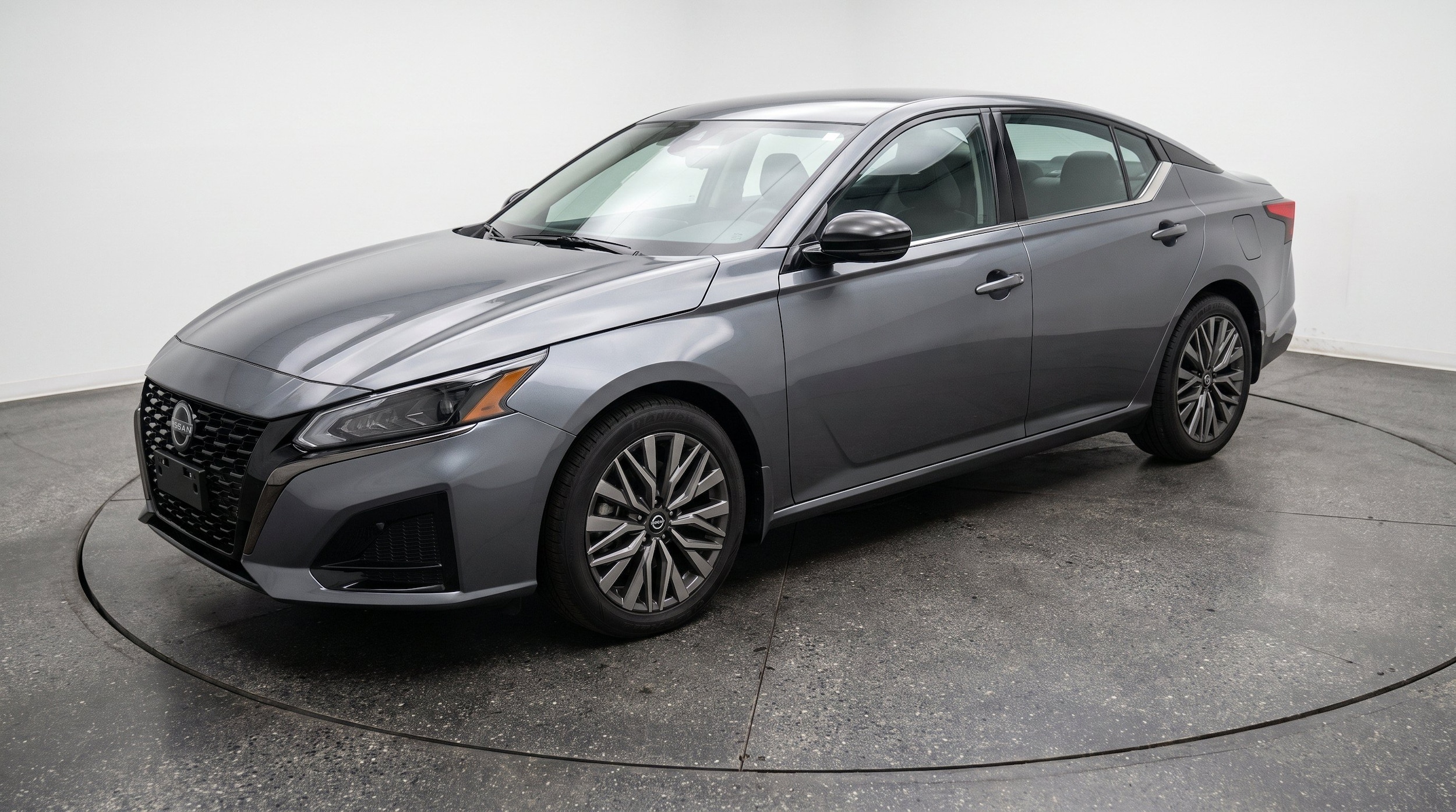 Thumbnail: 2025 Nissan Altima - 3