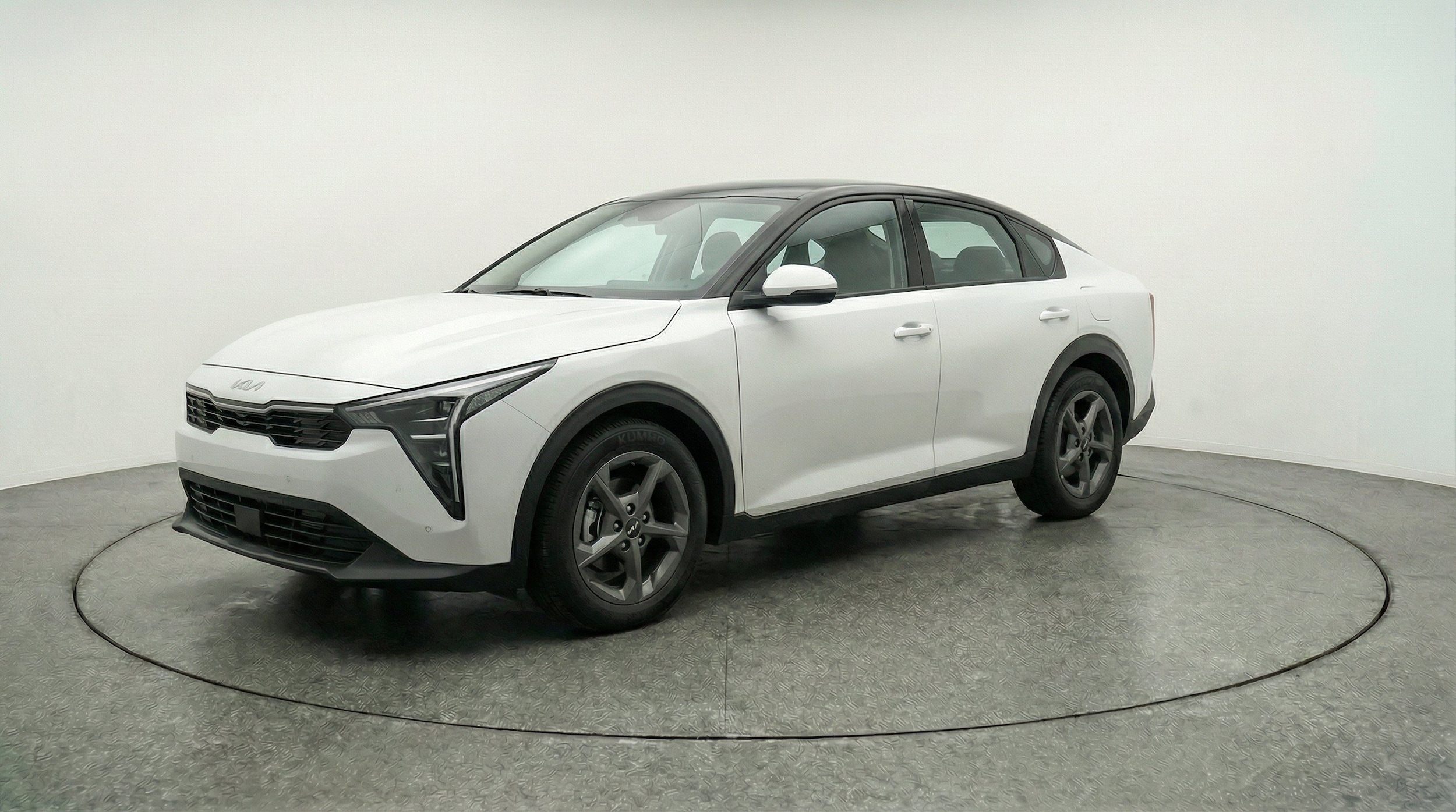 Thumbnail: 2026 Kia K4 - 3