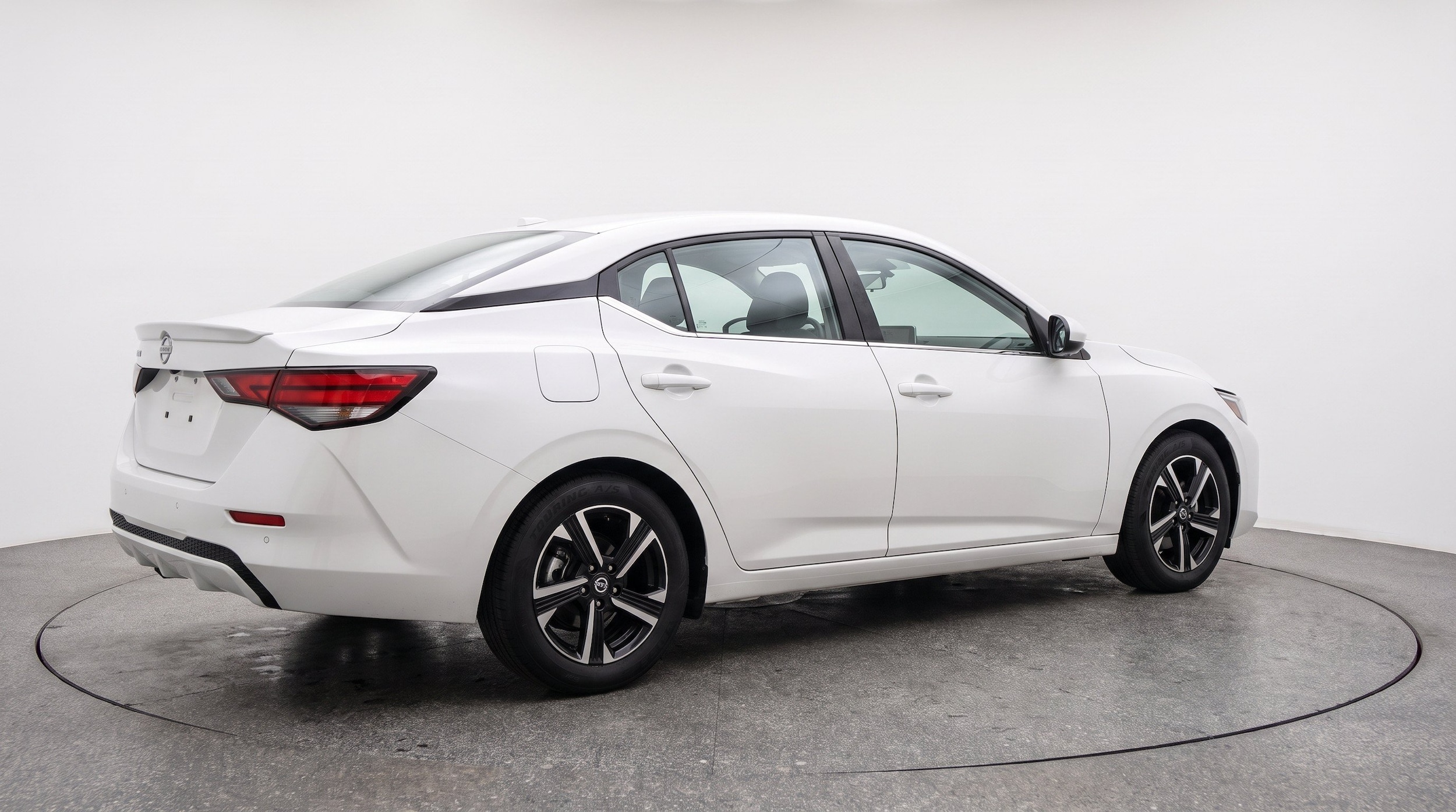 Thumbnail: 2025 Nissan Sentra - 9