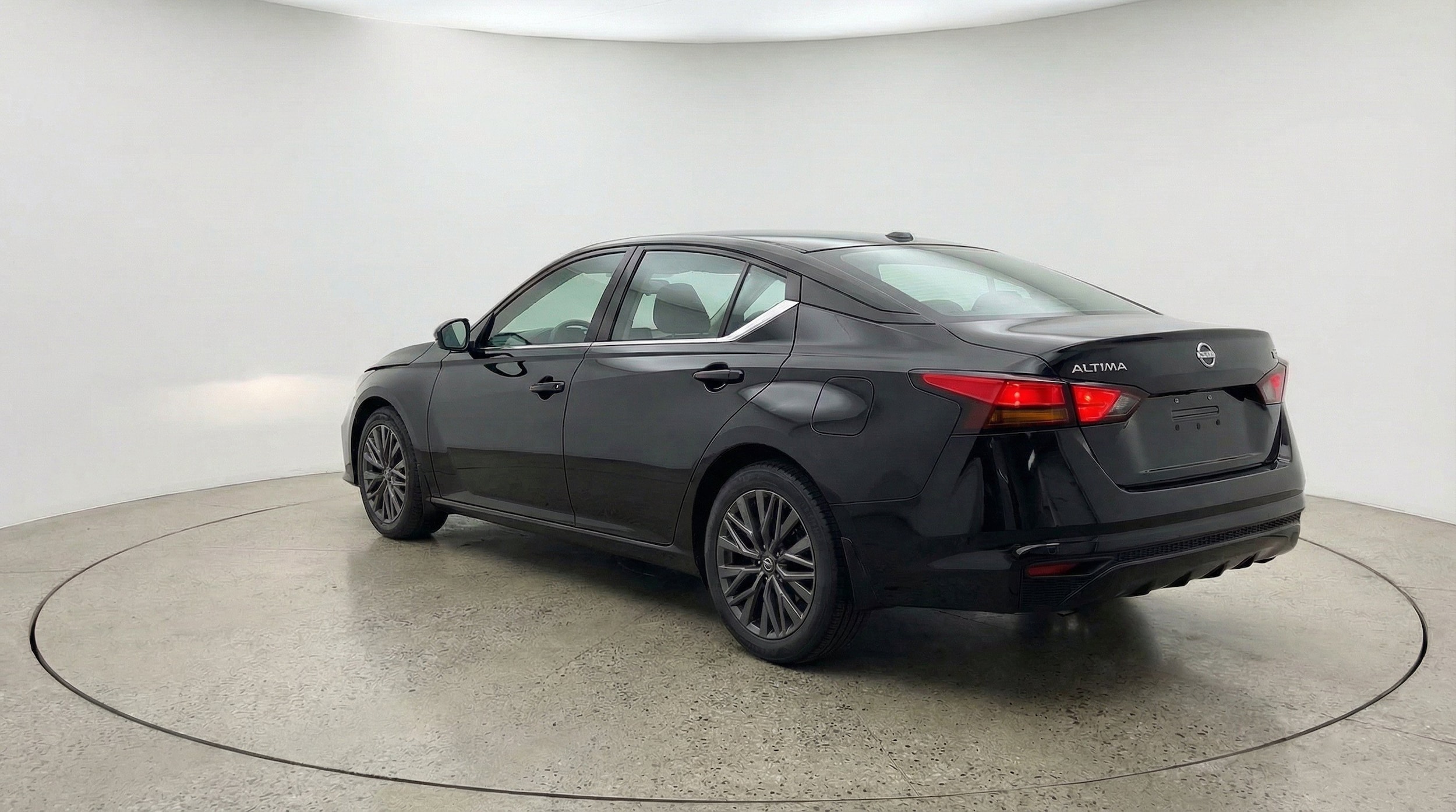 Thumbnail: 2025 Nissan Altima - 6