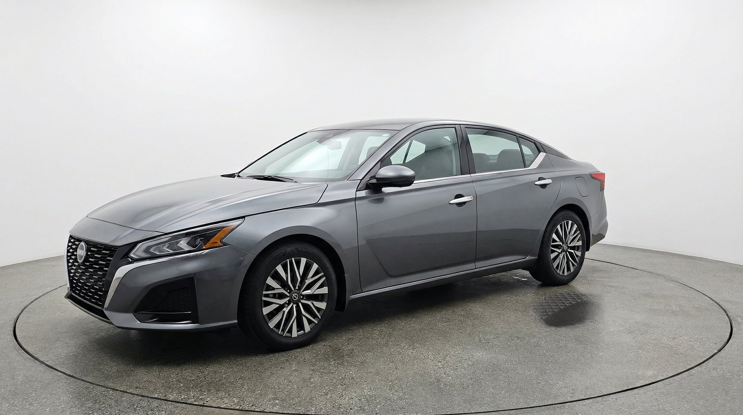 Thumbnail: 2025 Nissan Altima - 3