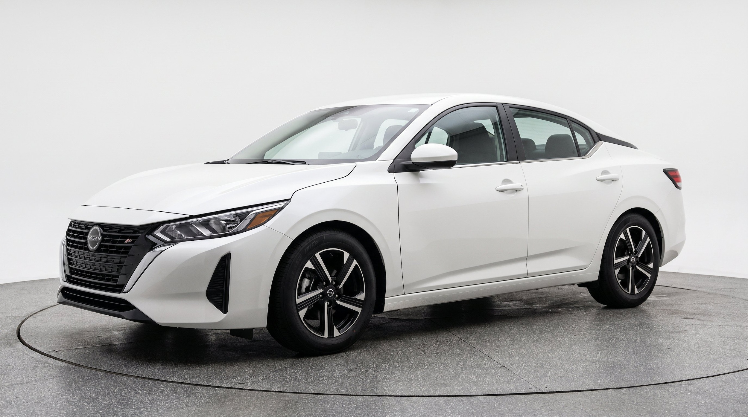 Thumbnail: 2025 Nissan Sentra - 3