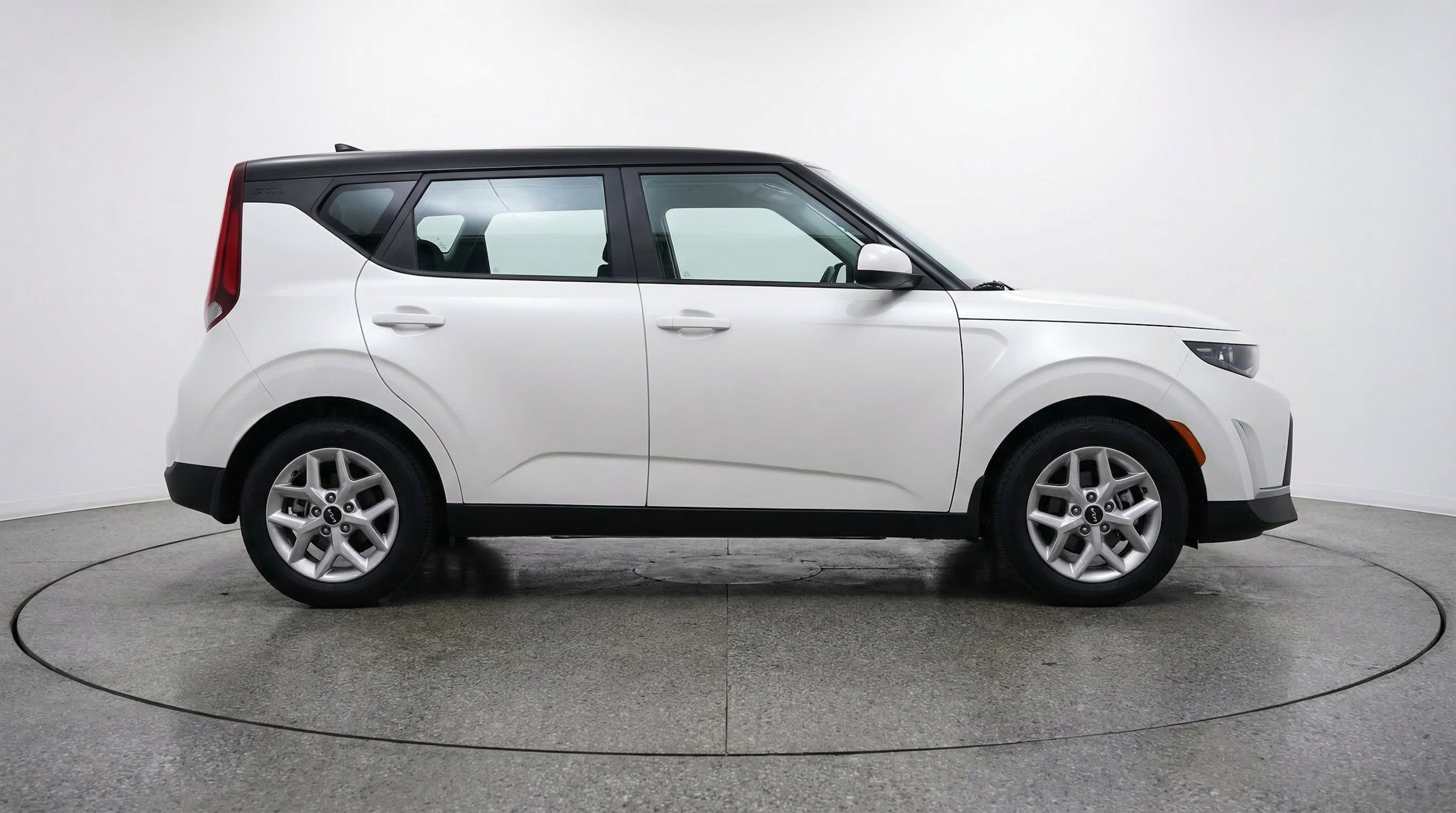 Thumbnail: 2025 Kia Soul - 11
