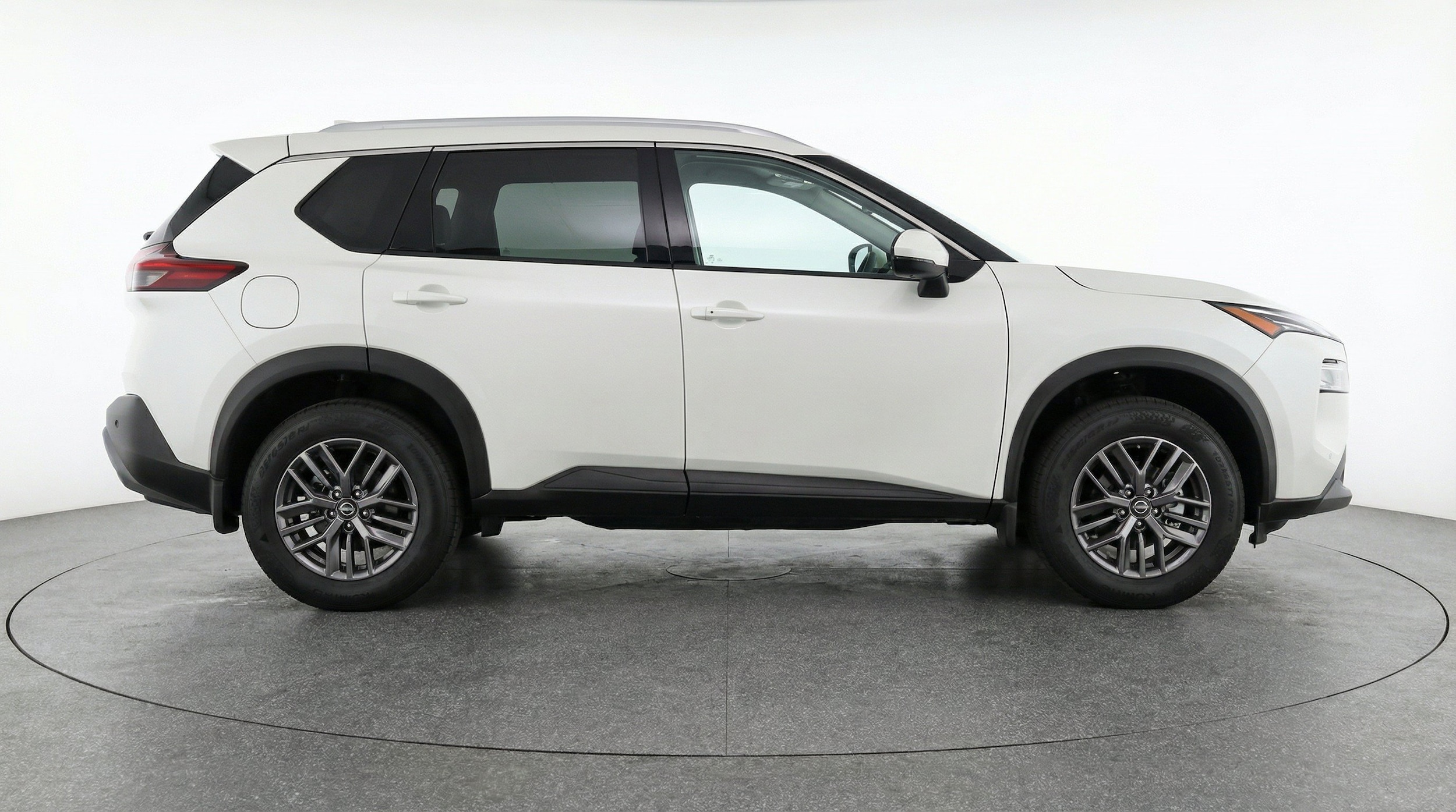Thumbnail: 2026 Nissan Rogue - 10