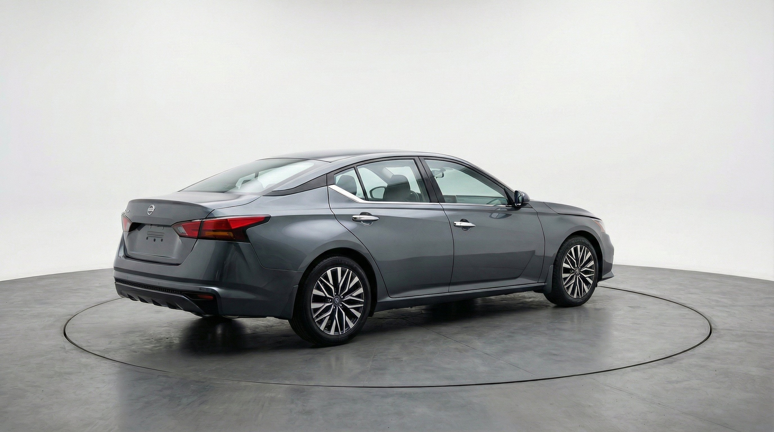 Thumbnail: 2025 Nissan Altima - 9