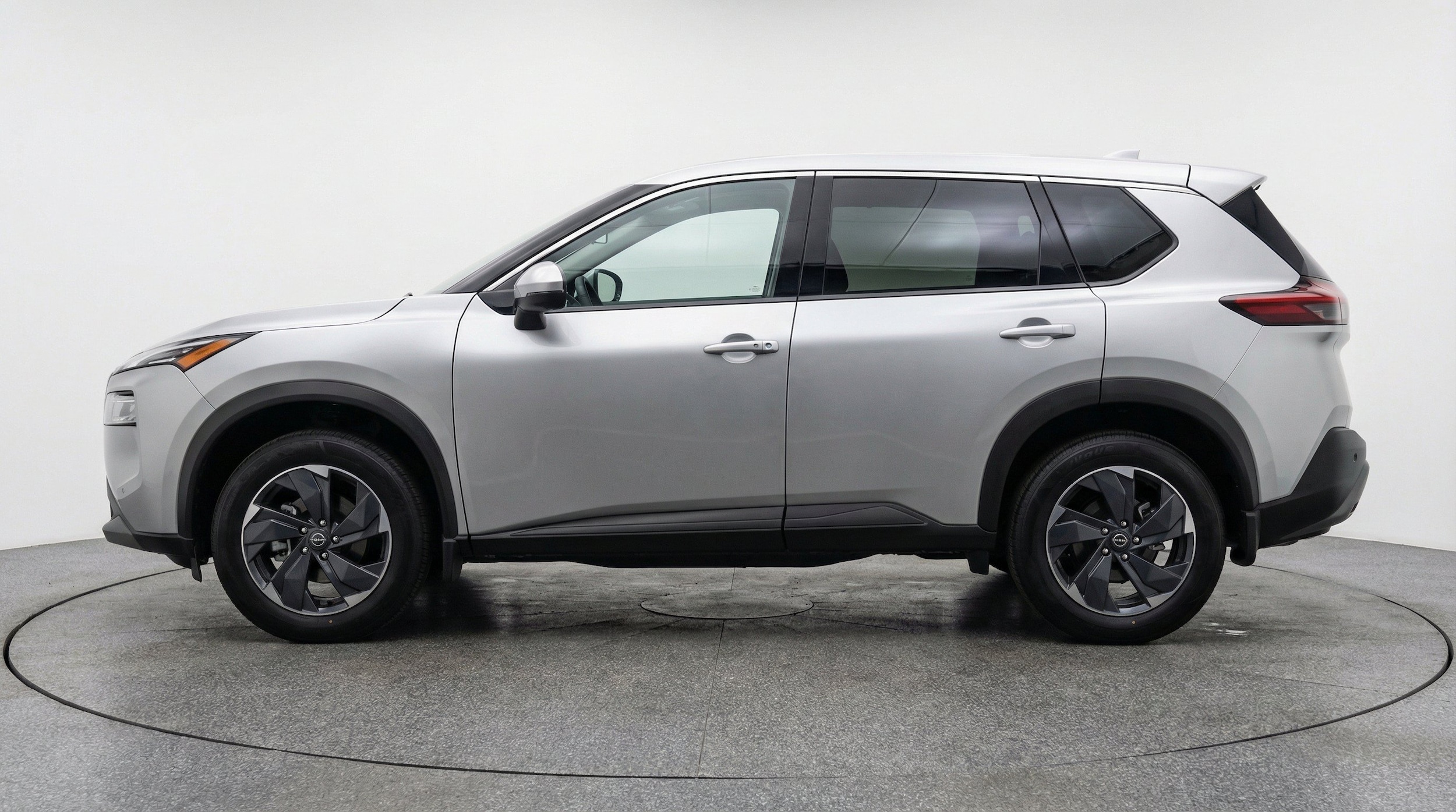 Thumbnail: 2025 Nissan Rogue - 5