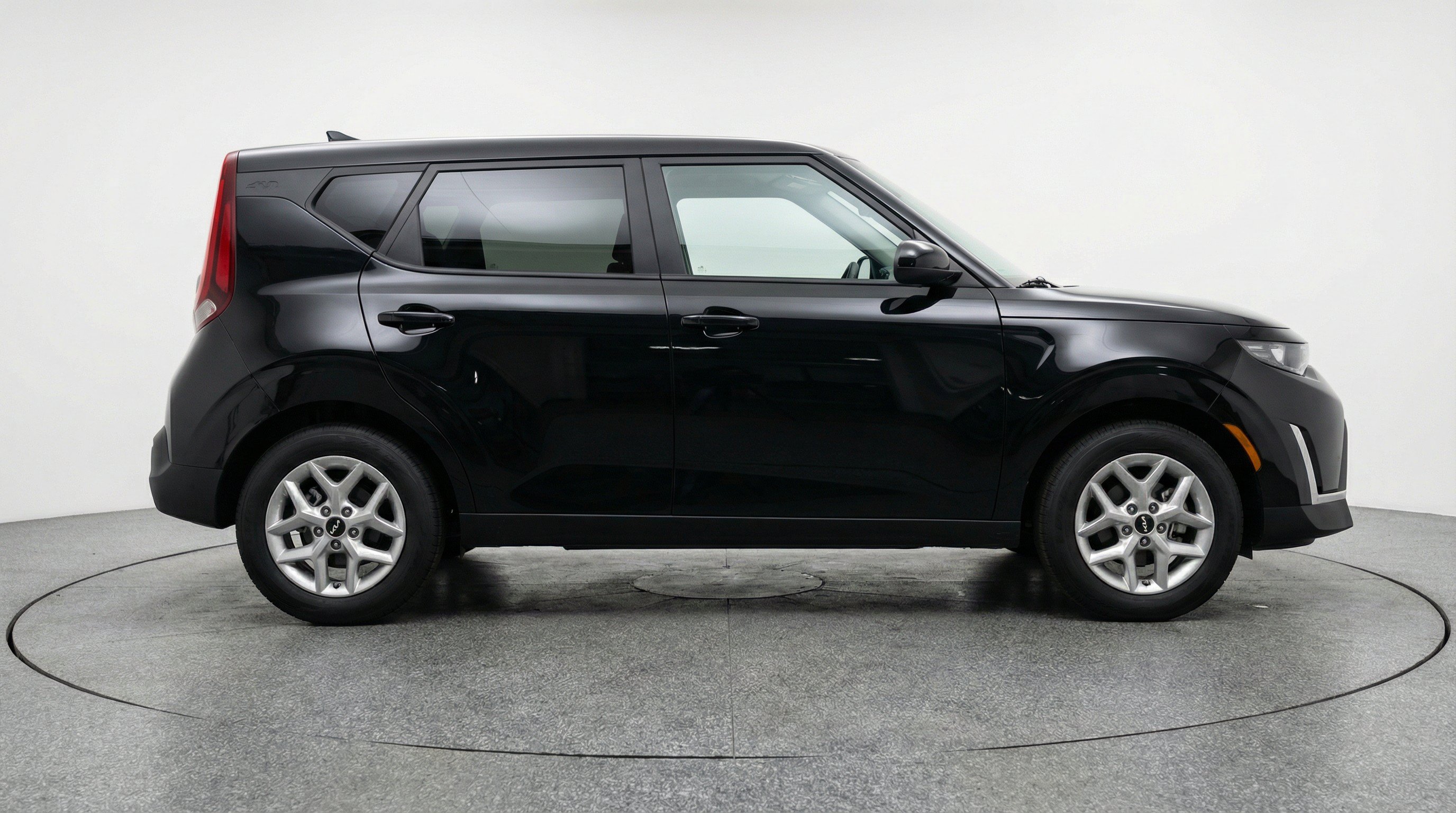 Thumbnail: 2025 Kia Soul - 10